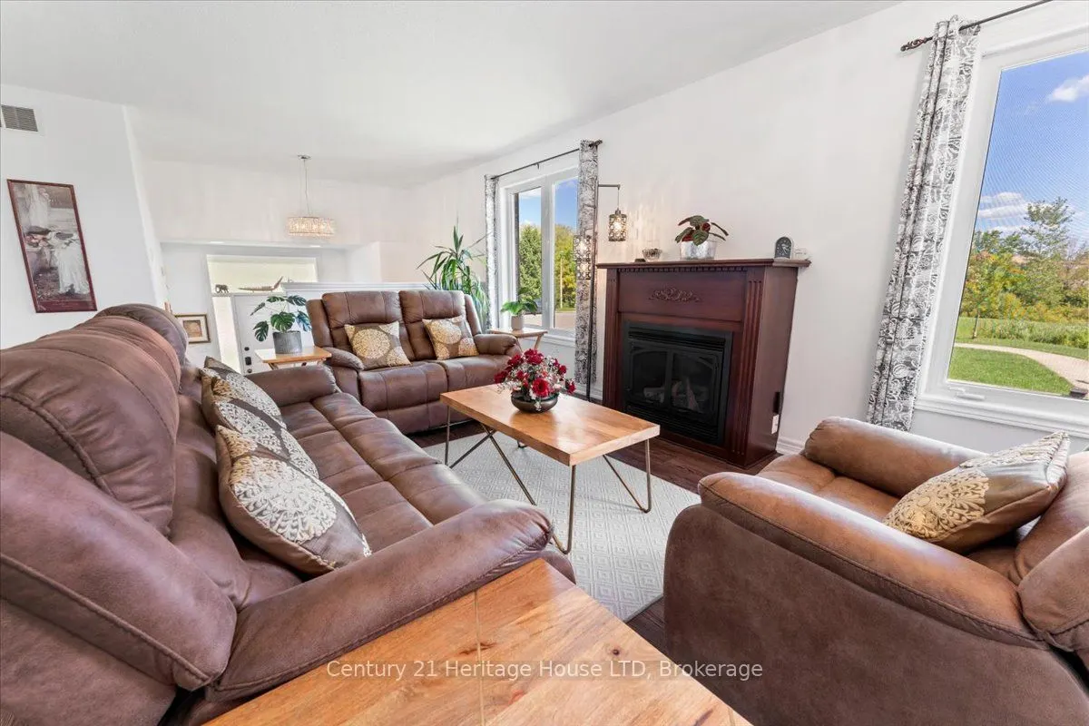 125 Gretel Place