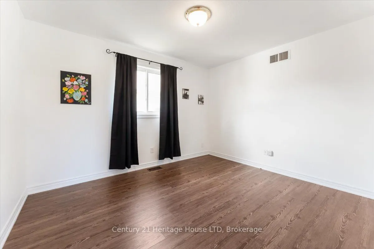 125 Gretel Place