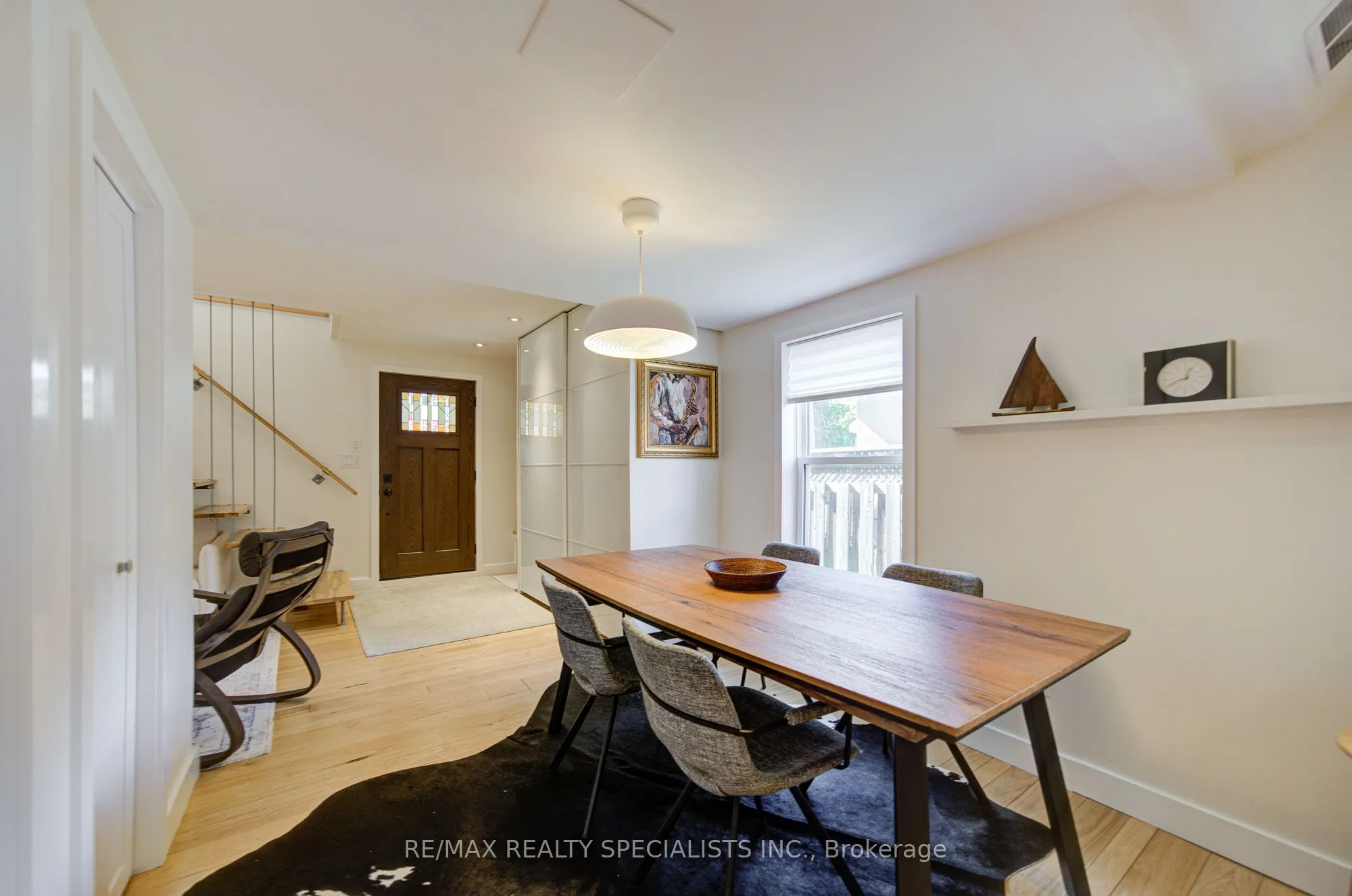 9 Grandview Drive