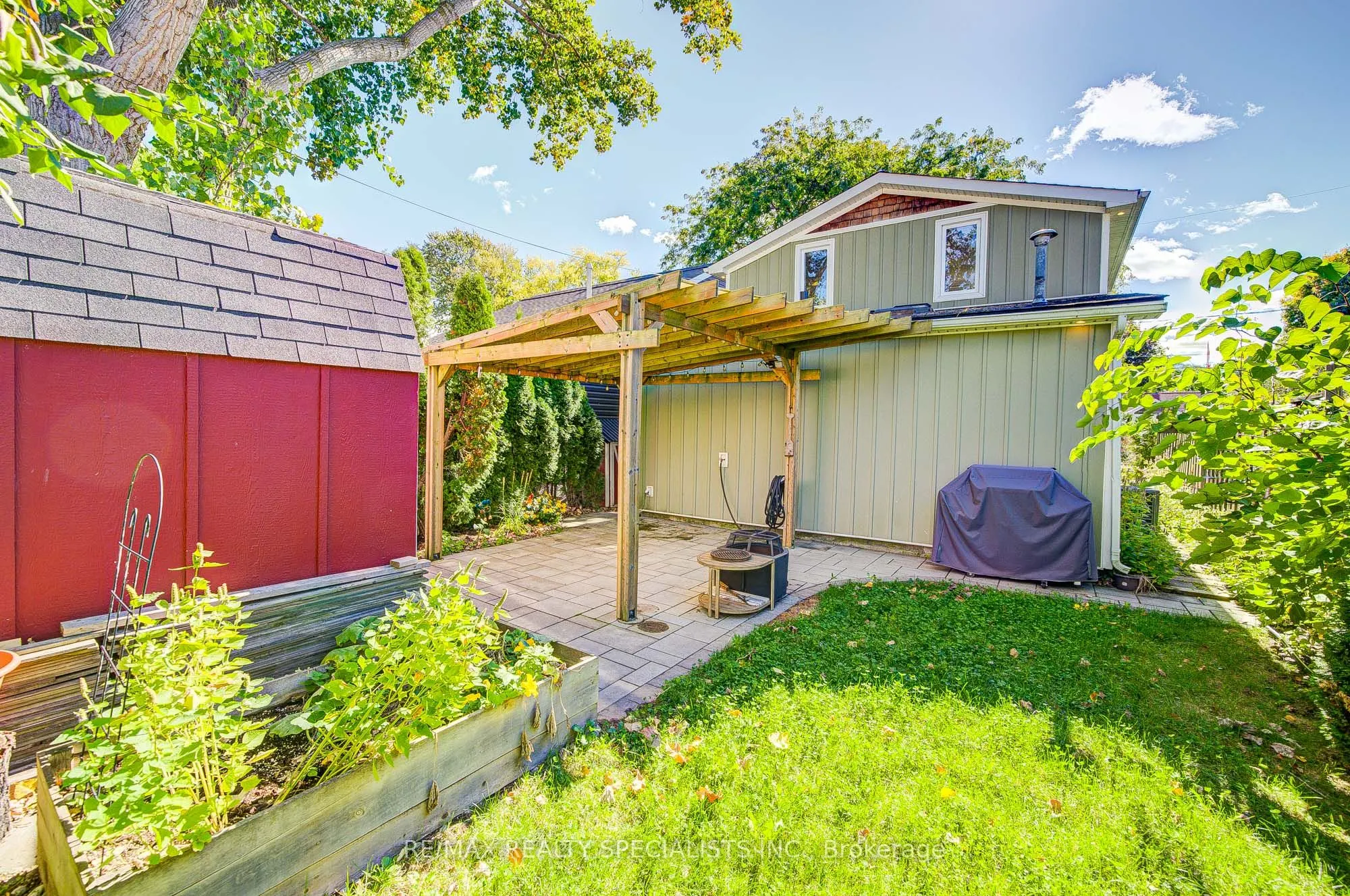 9 Grandview Drive