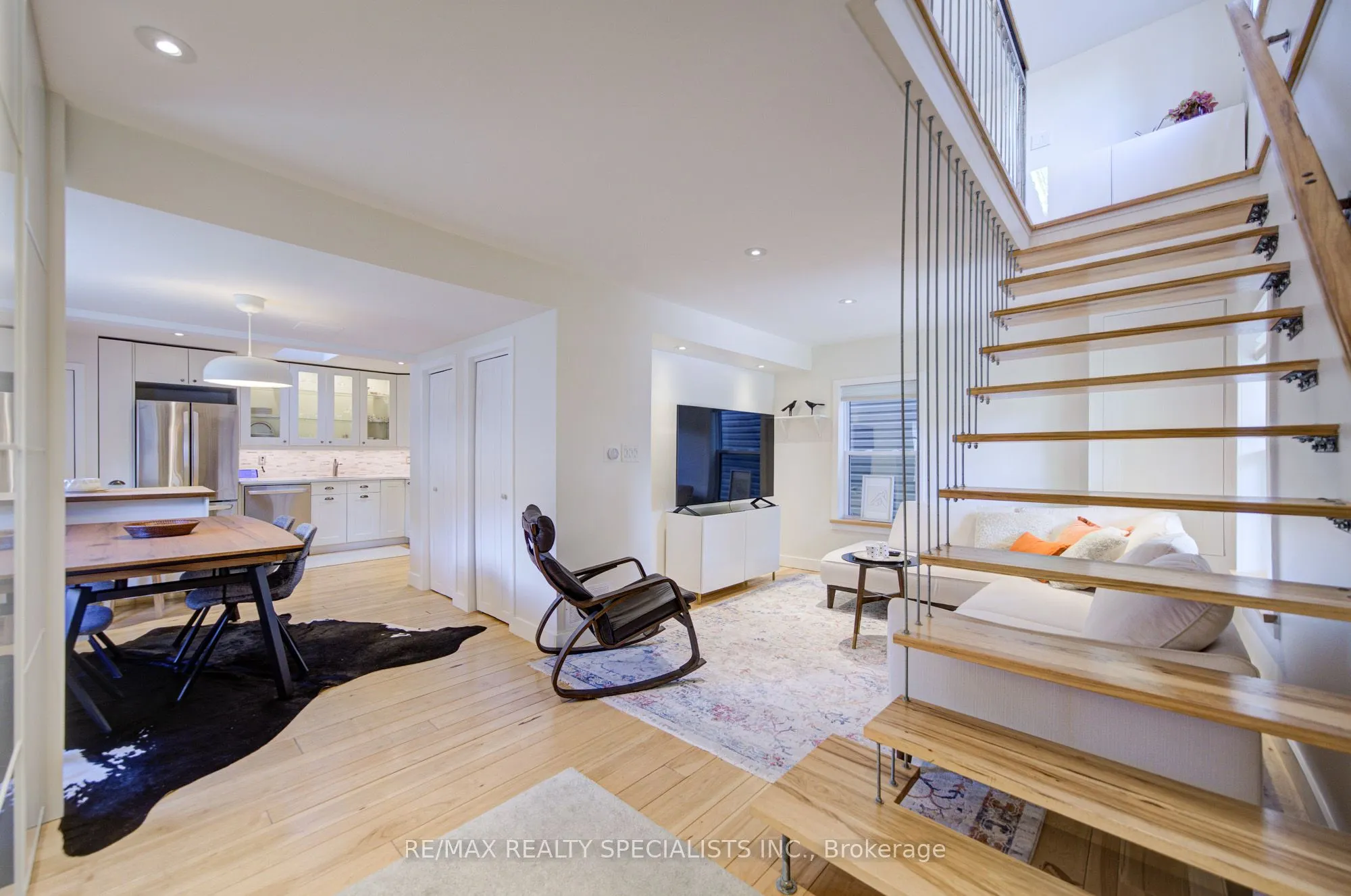 9 Grandview Drive