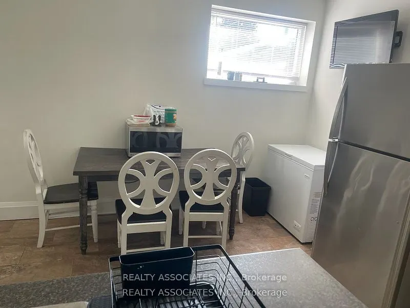20 Beaucourt Road, #basement-1BR