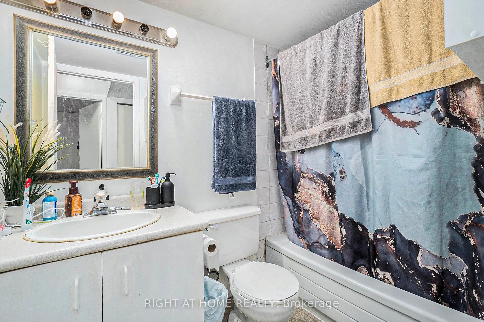 318 Lorry Greenberg Drive, #107