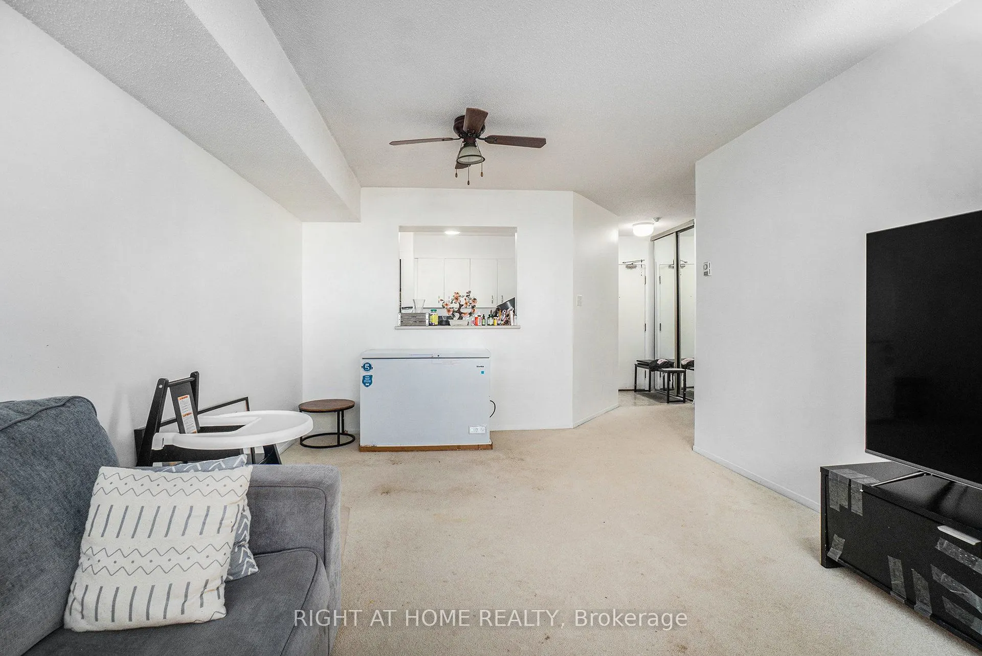 318 Lorry Greenberg Drive, #107