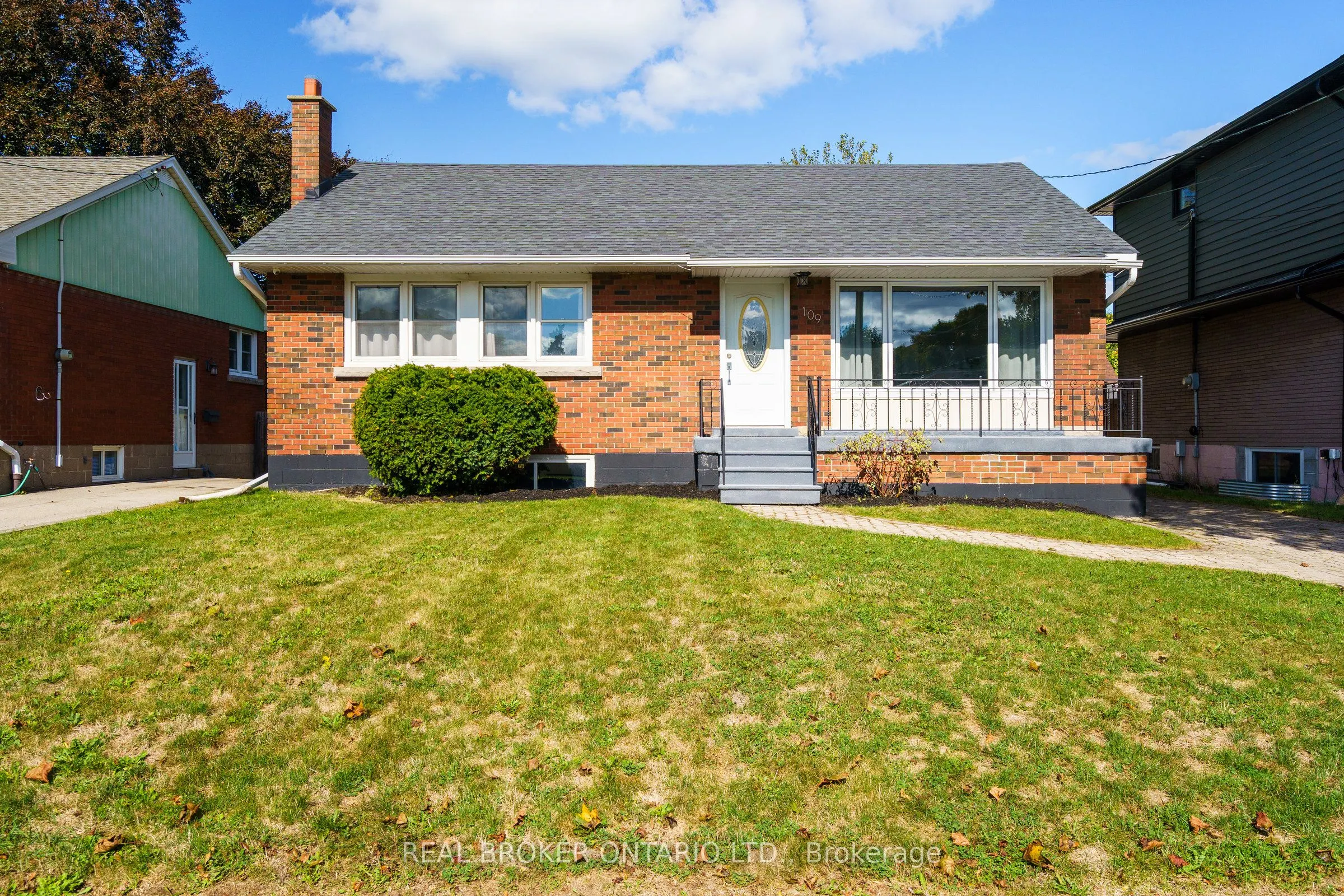 109 Organ Crescent