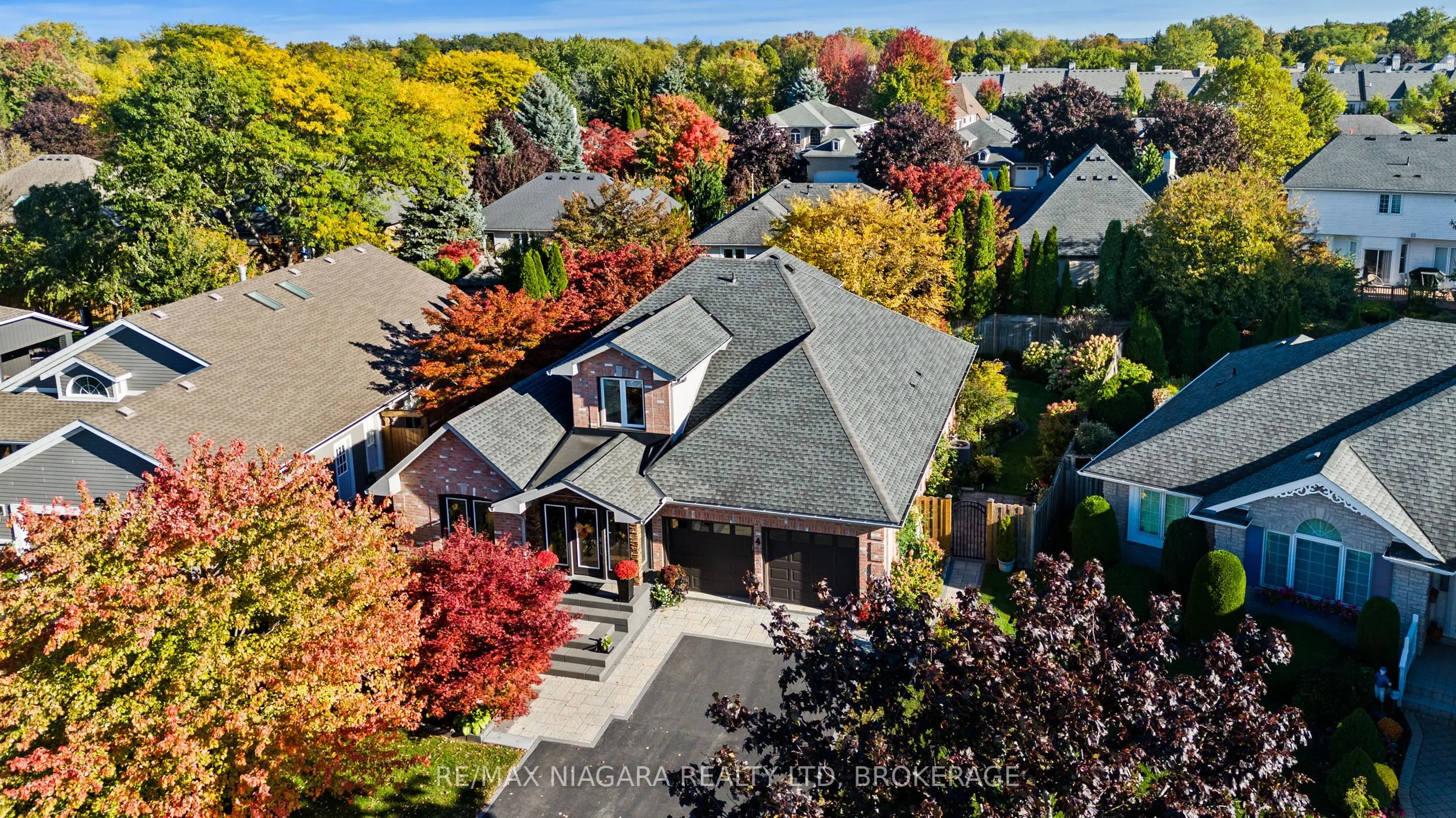 4 KARSAM Court