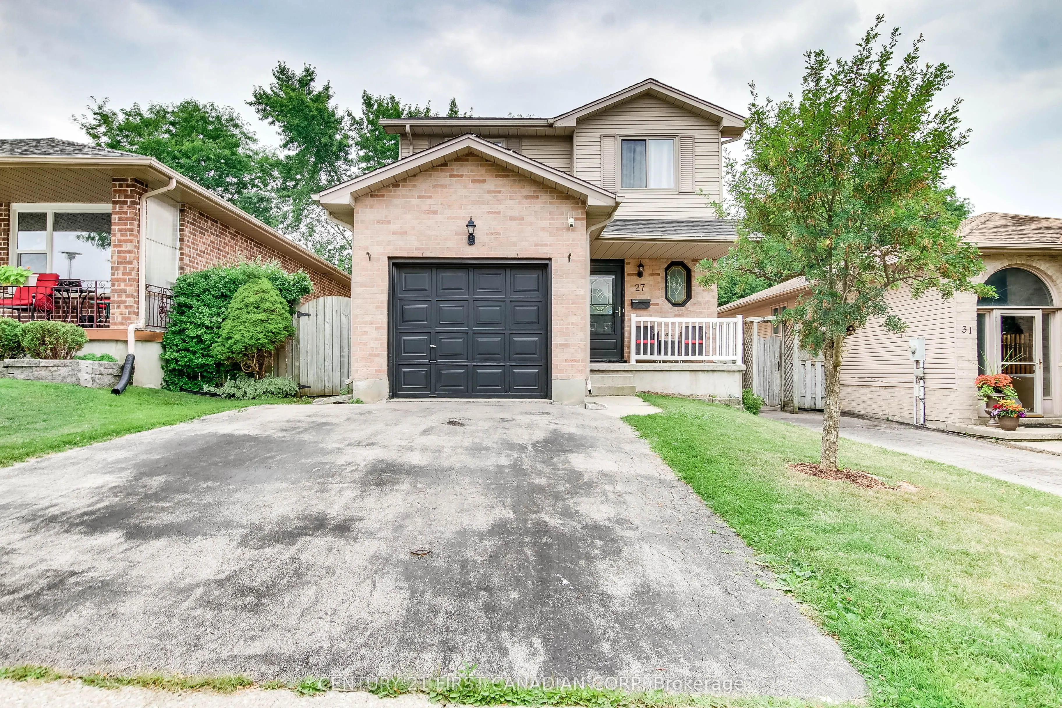 27 Gerald Crescent