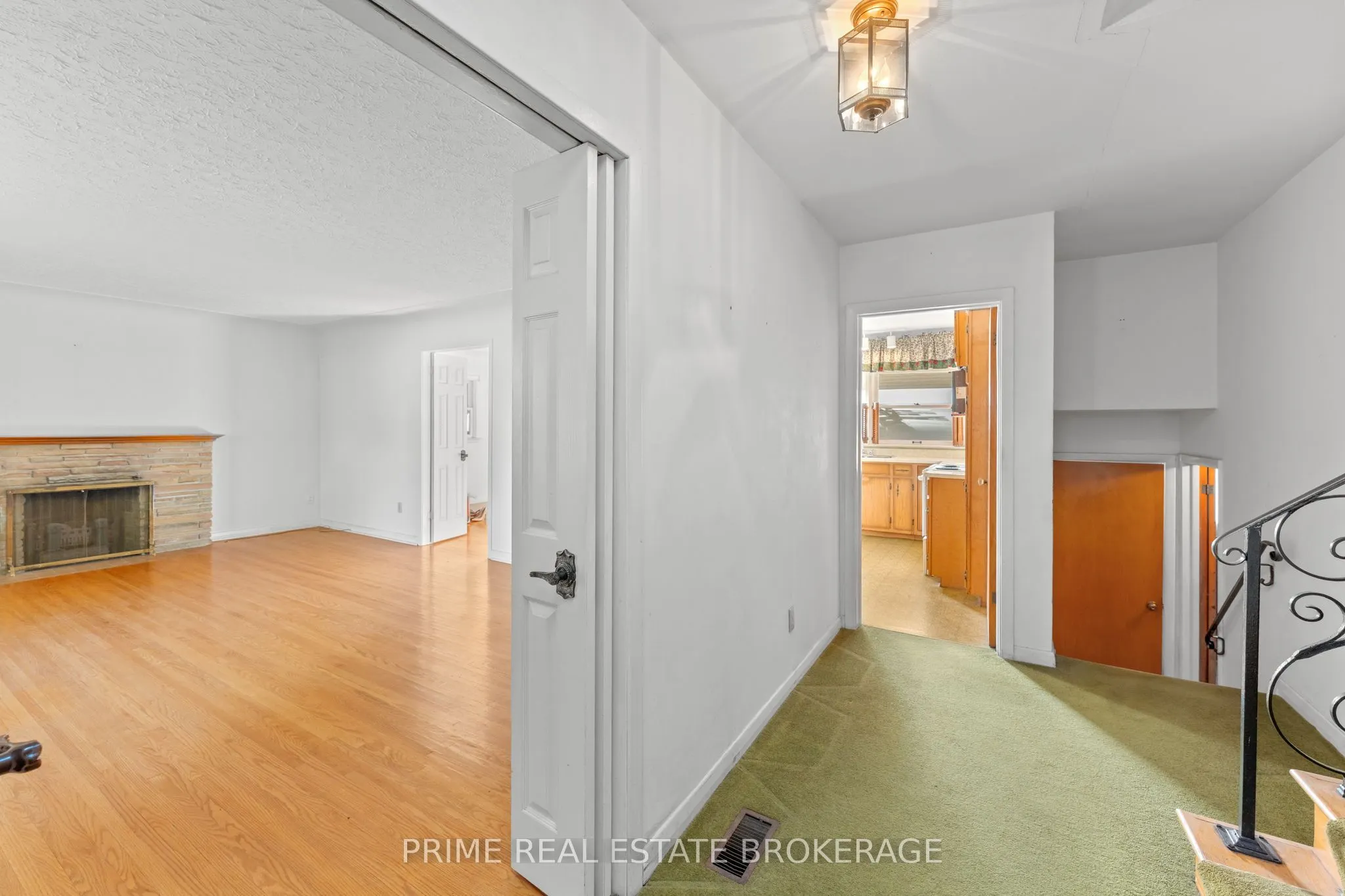 367 Ridout Street