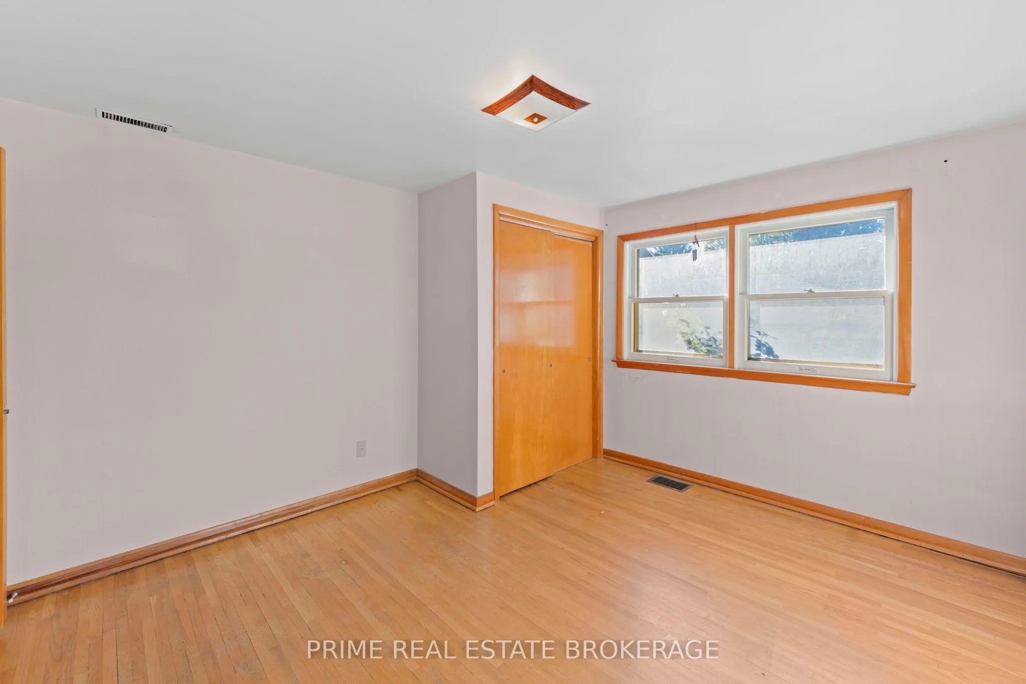 367 Ridout Street