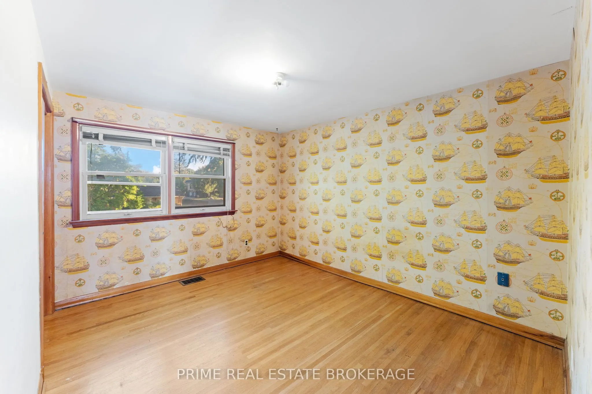 367 Ridout Street