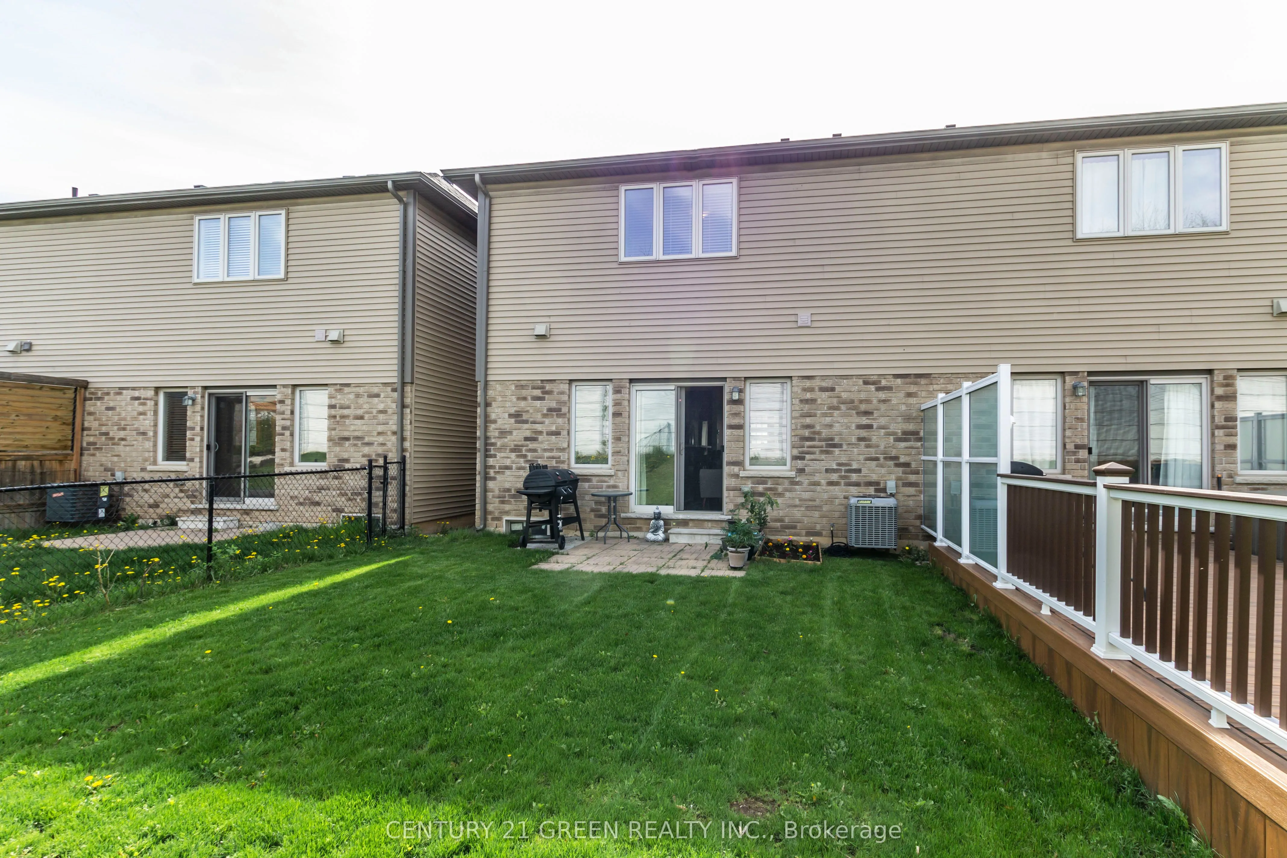 93 Sexton Crescent