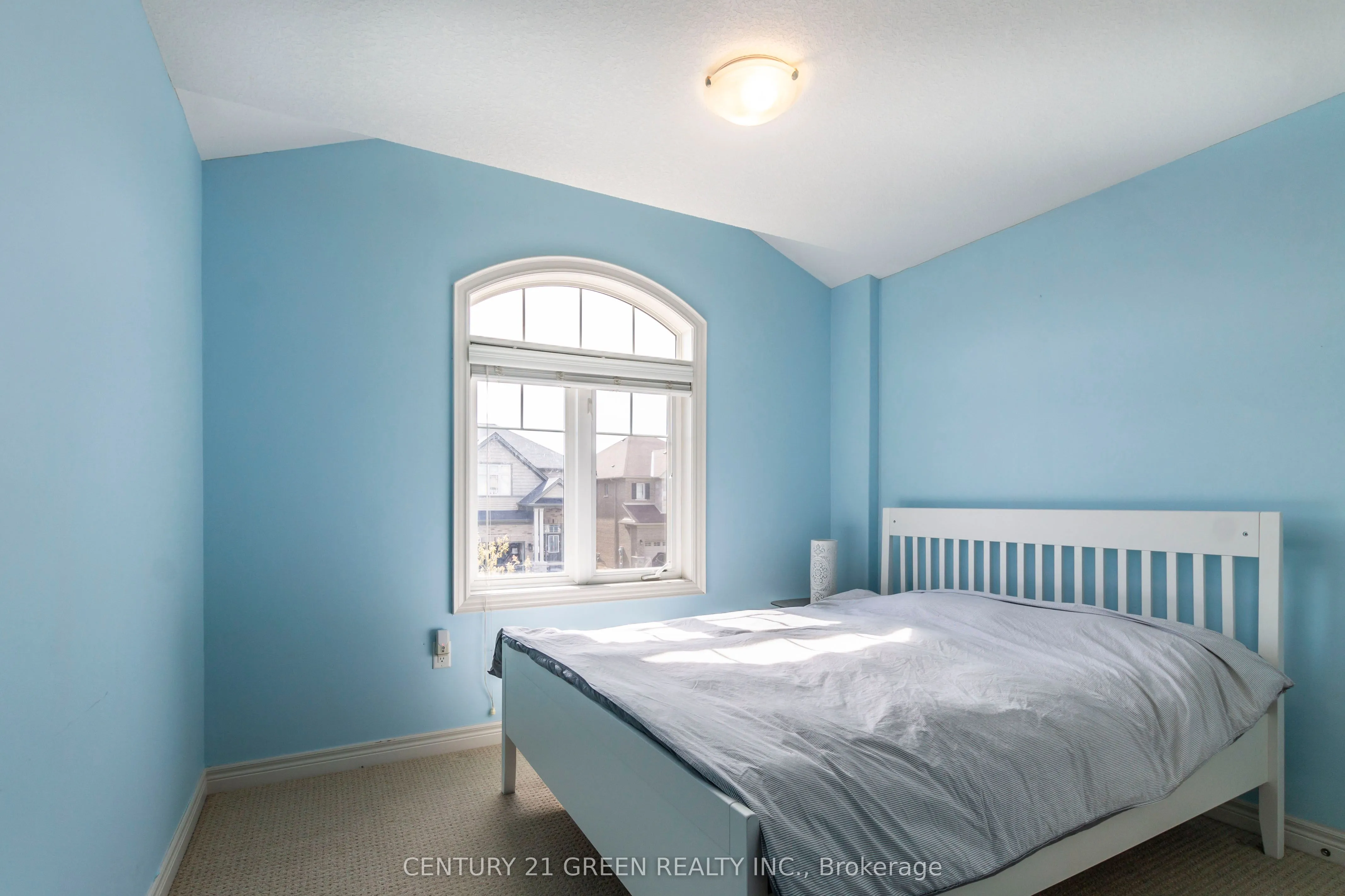 93 Sexton Crescent