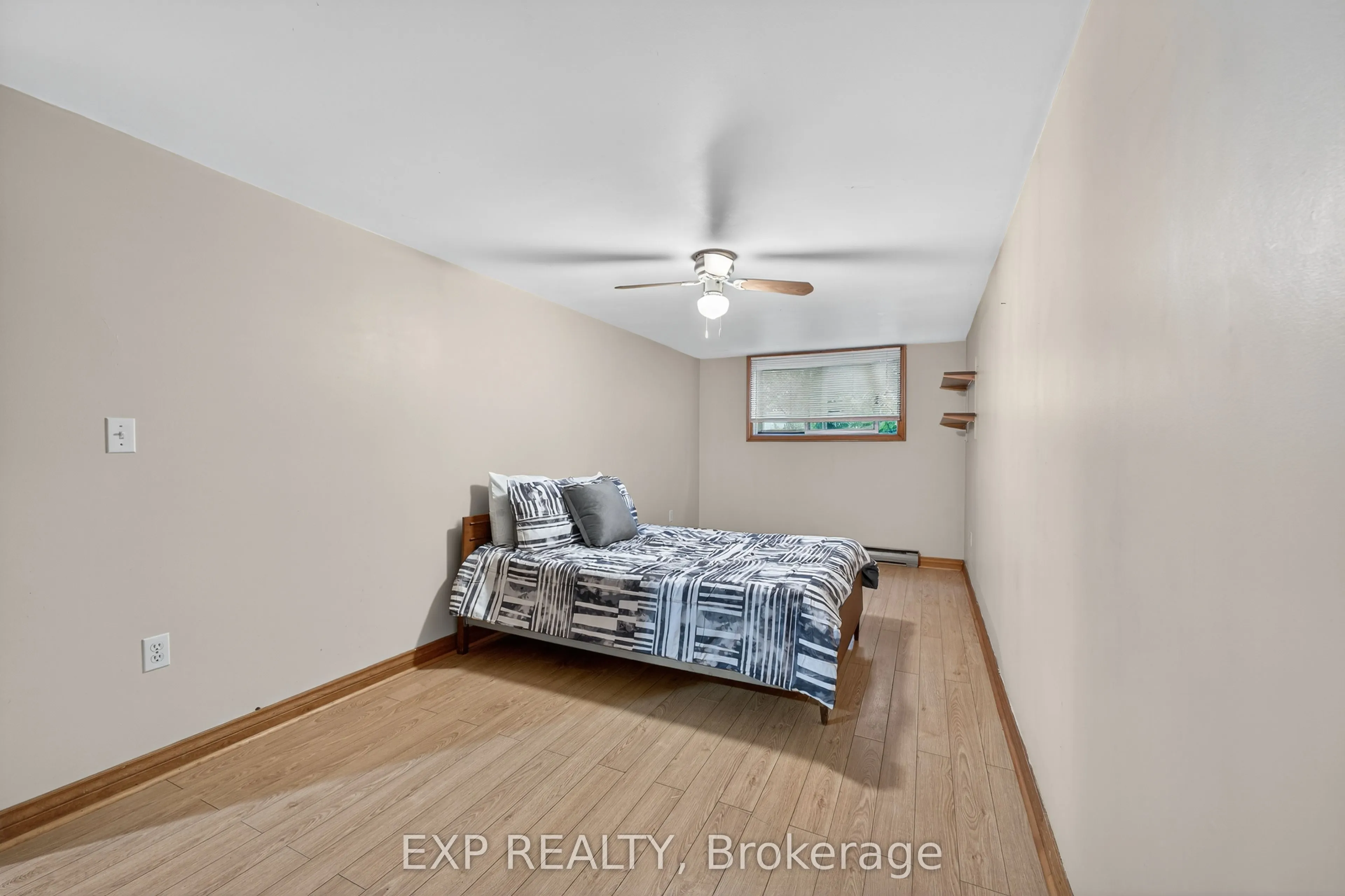 147 Inverness Crescent