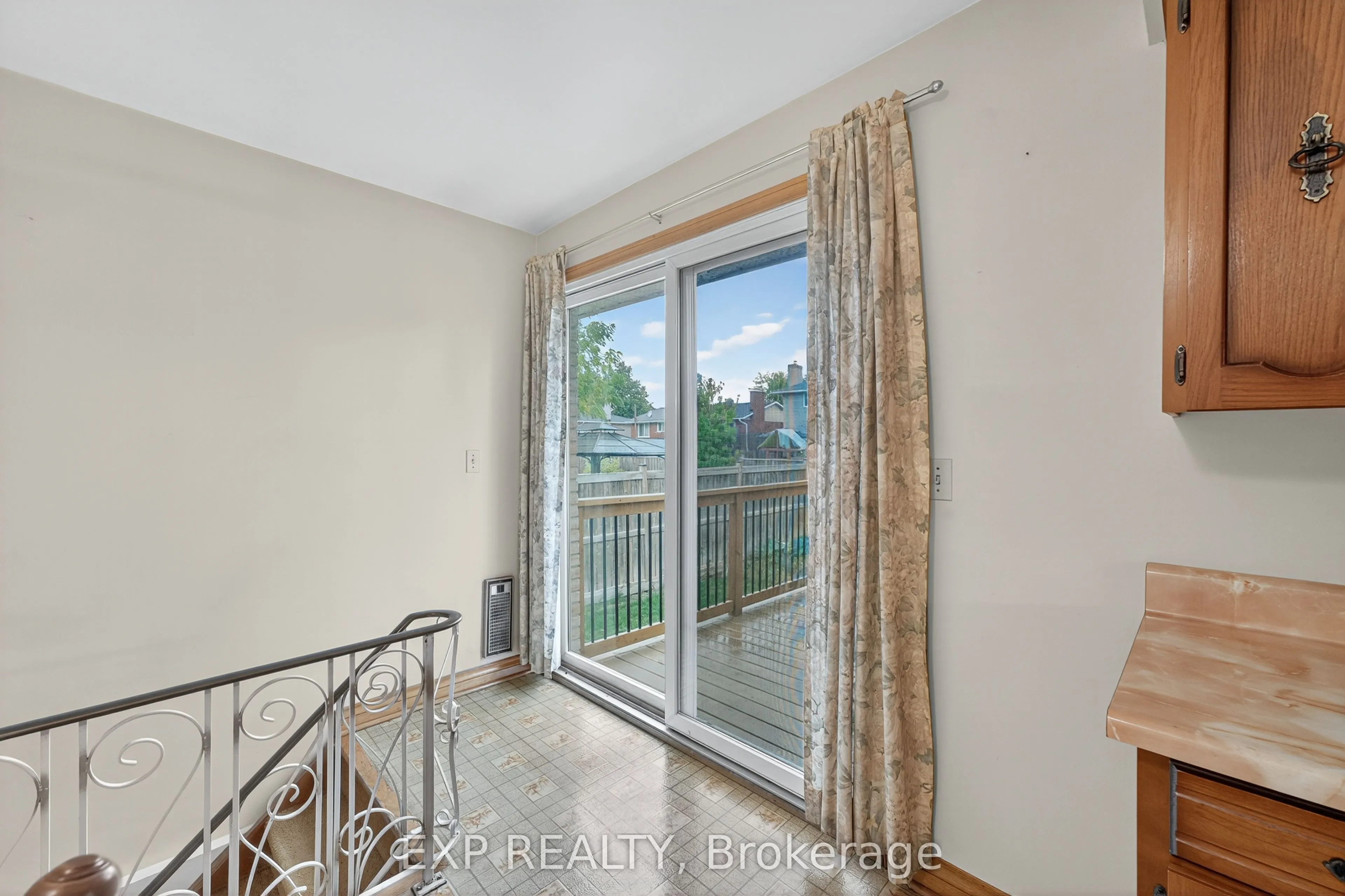 147 Inverness Crescent
