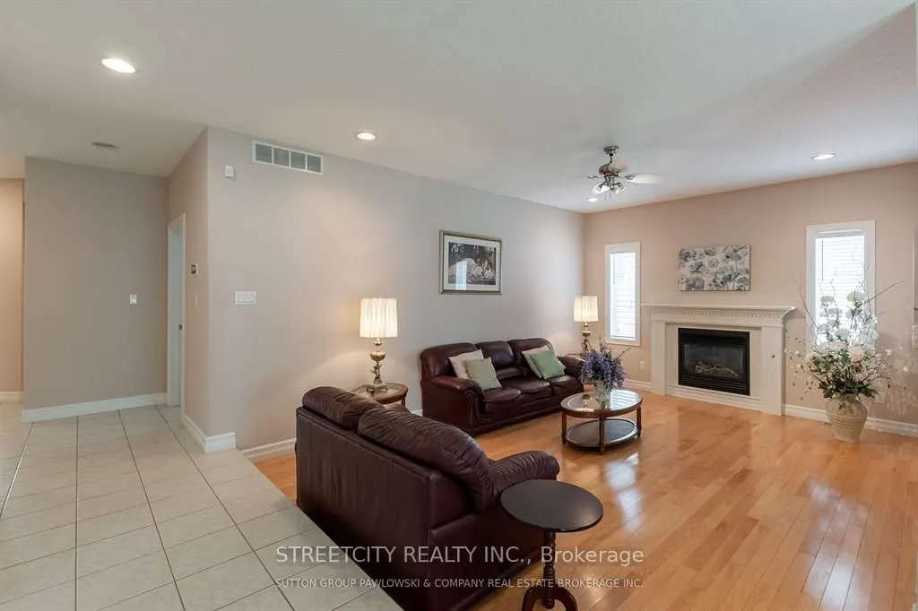 73 Tanoak Drive
