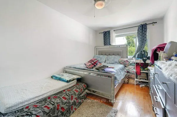 1753 Heron Road
