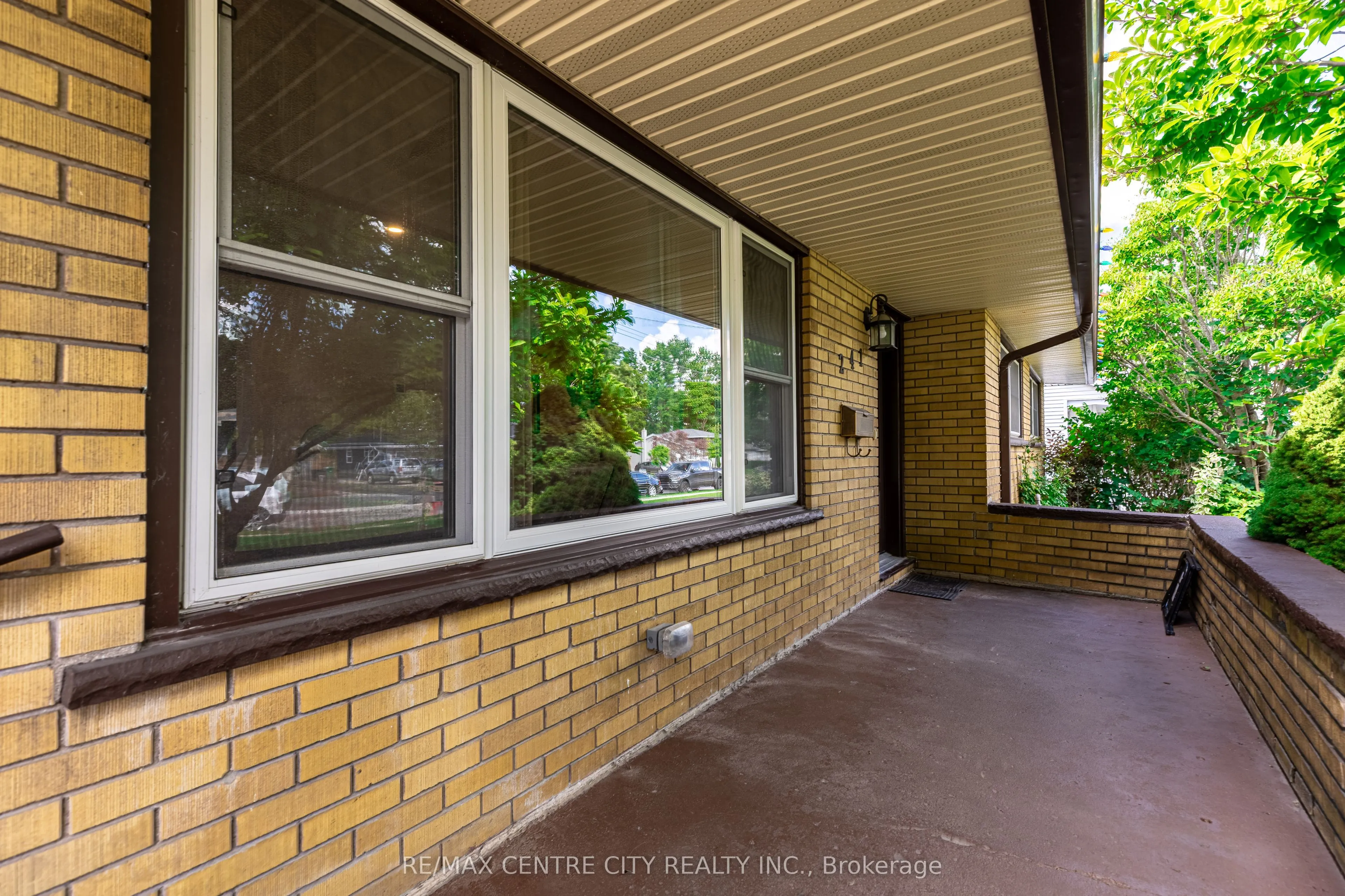 241 Forest Avenue