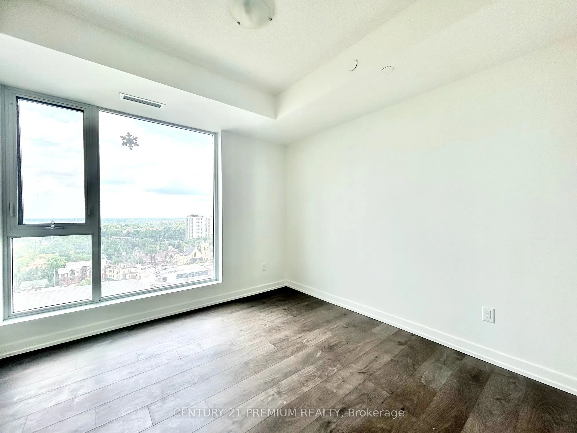 55 Duke Street, #1702