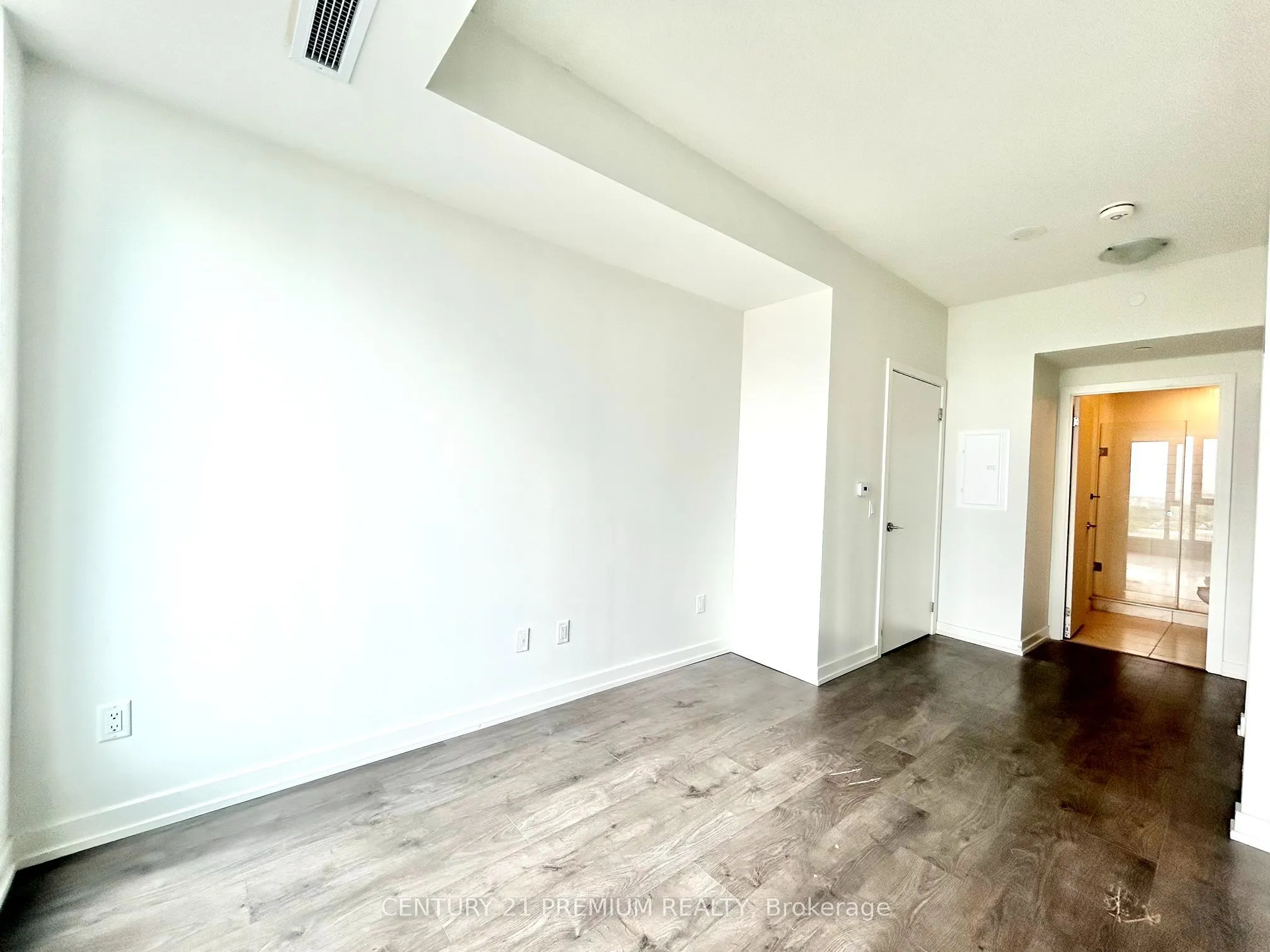 55 Duke Street, #1702