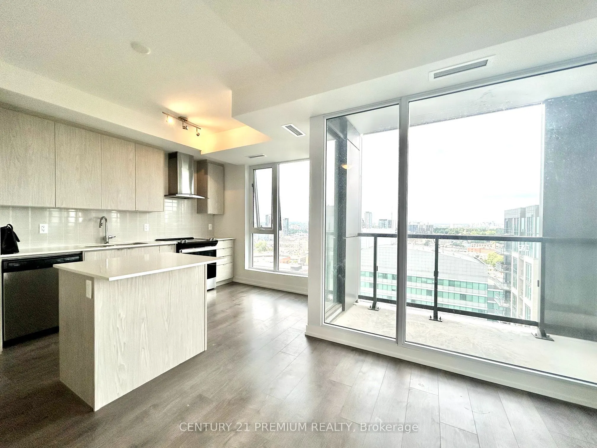 55 Duke Street, #1702