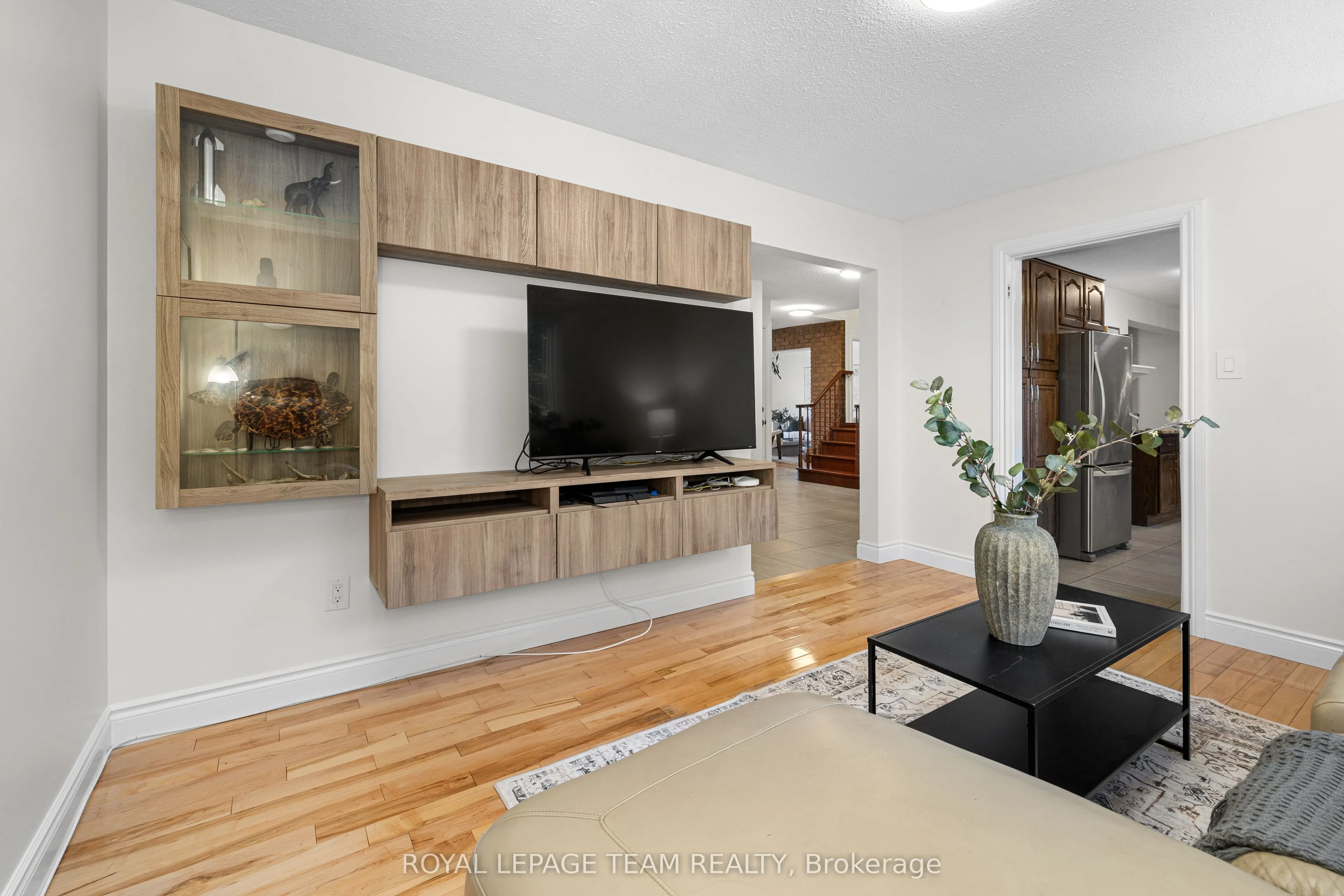 4397 Whittaker Crescent