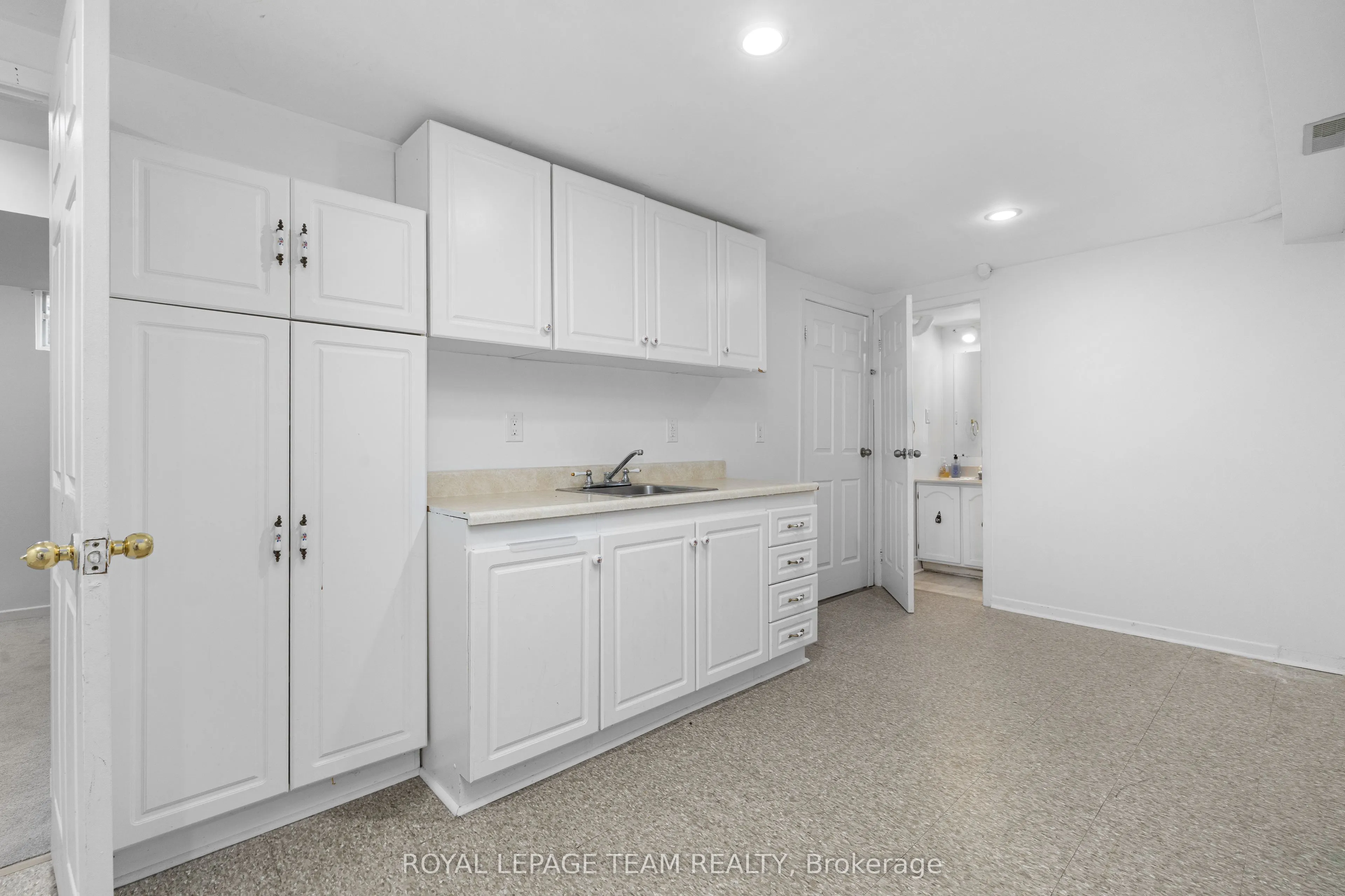 4397 Whittaker Crescent