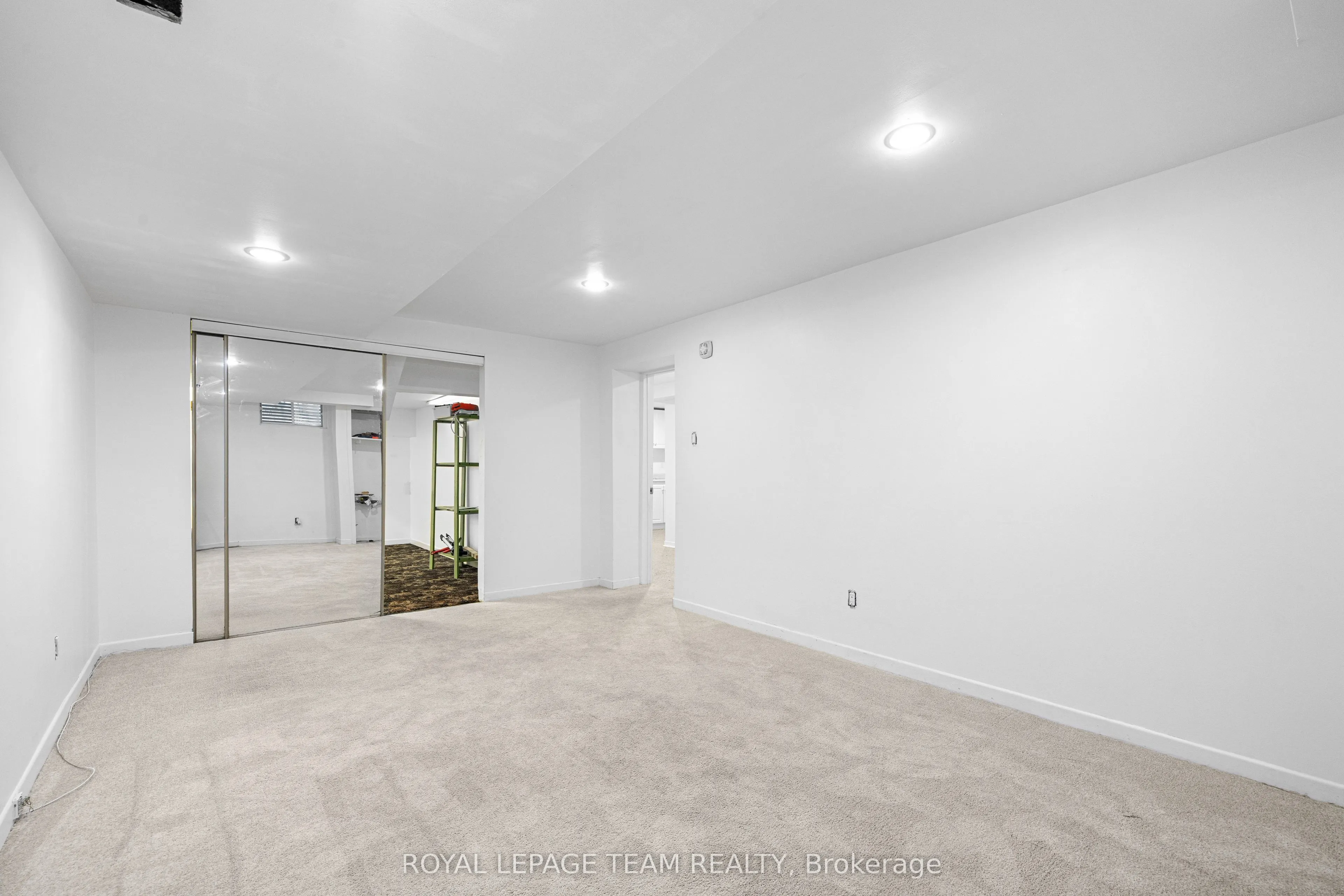 4397 Whittaker Crescent