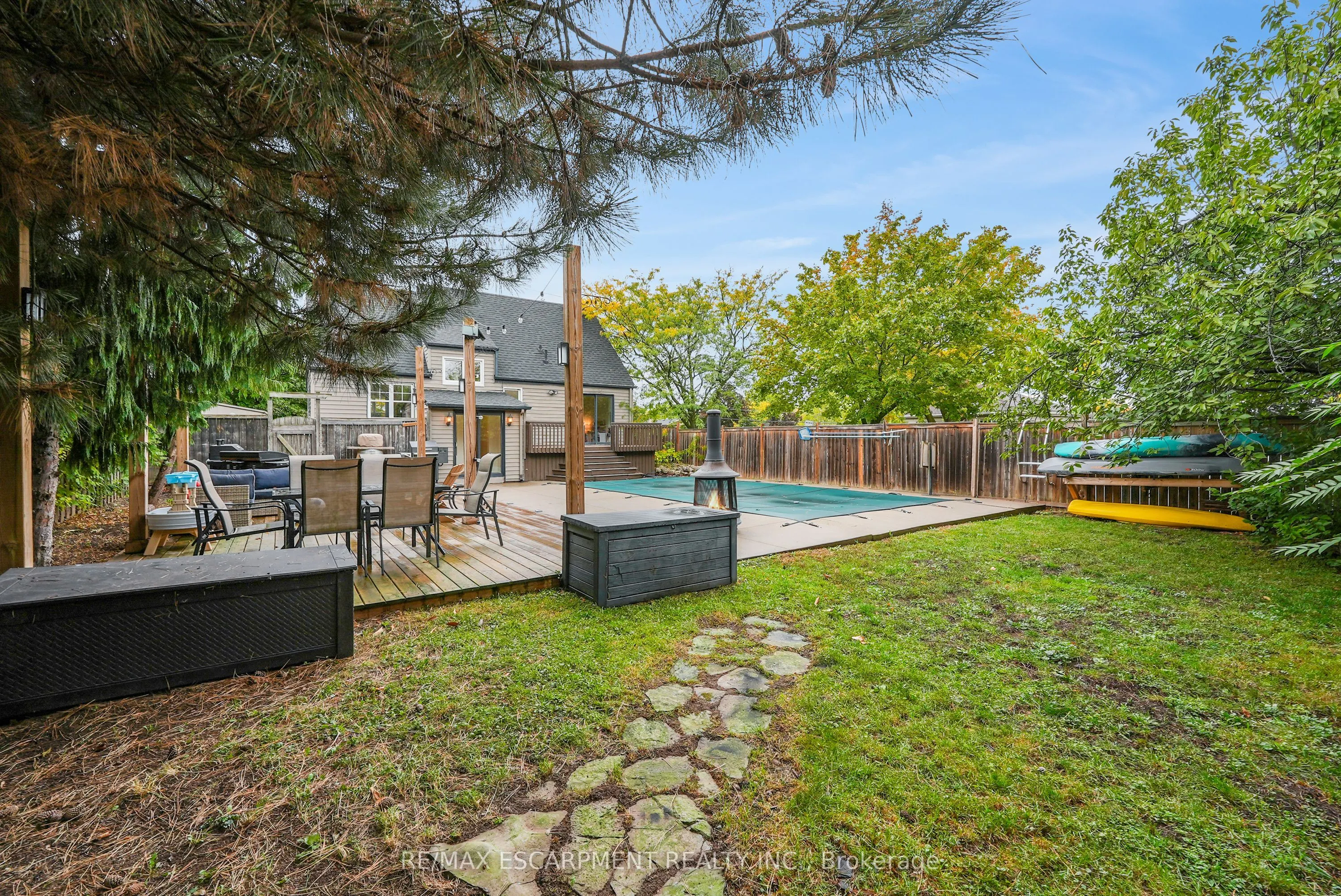 246 Green Road