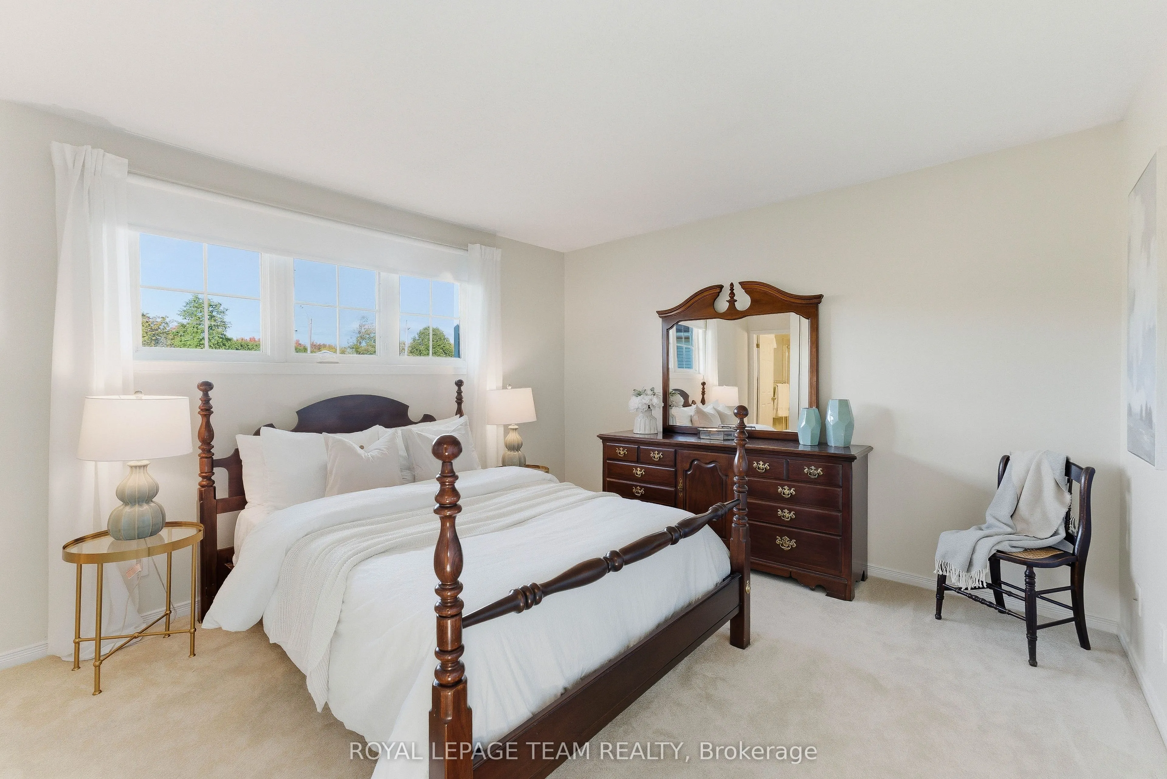 54 Pickwick Drive