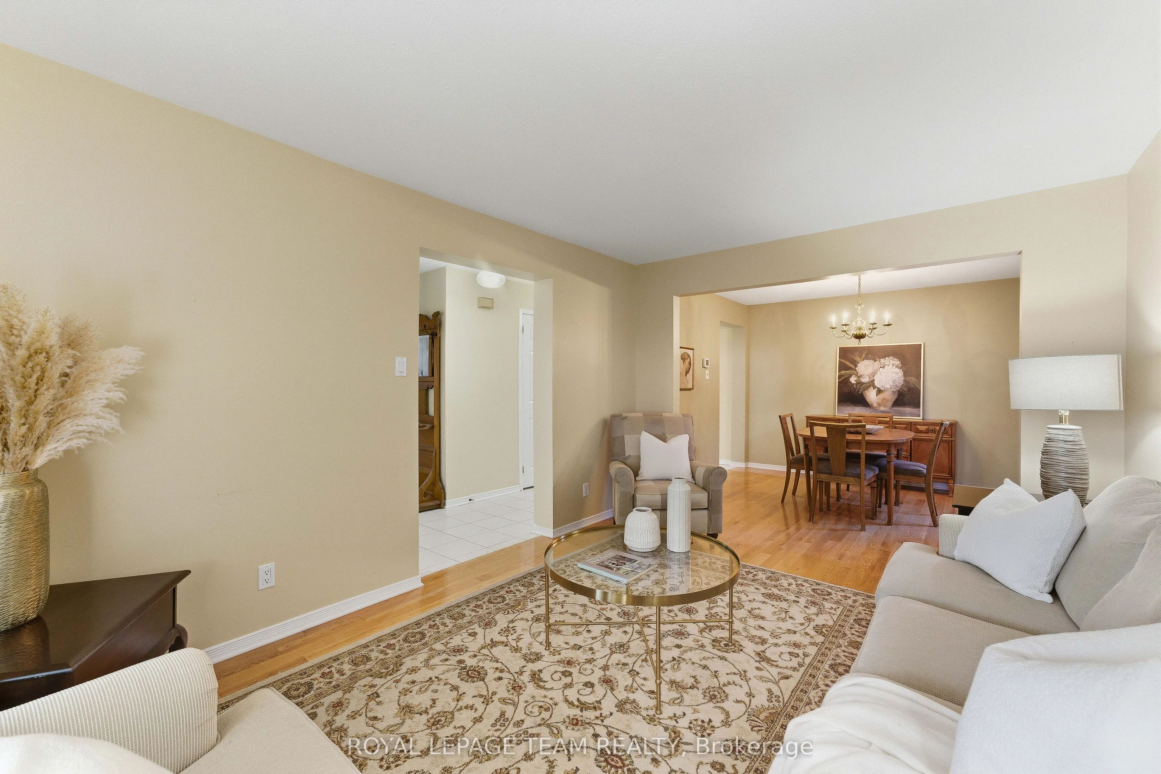 54 Pickwick Drive