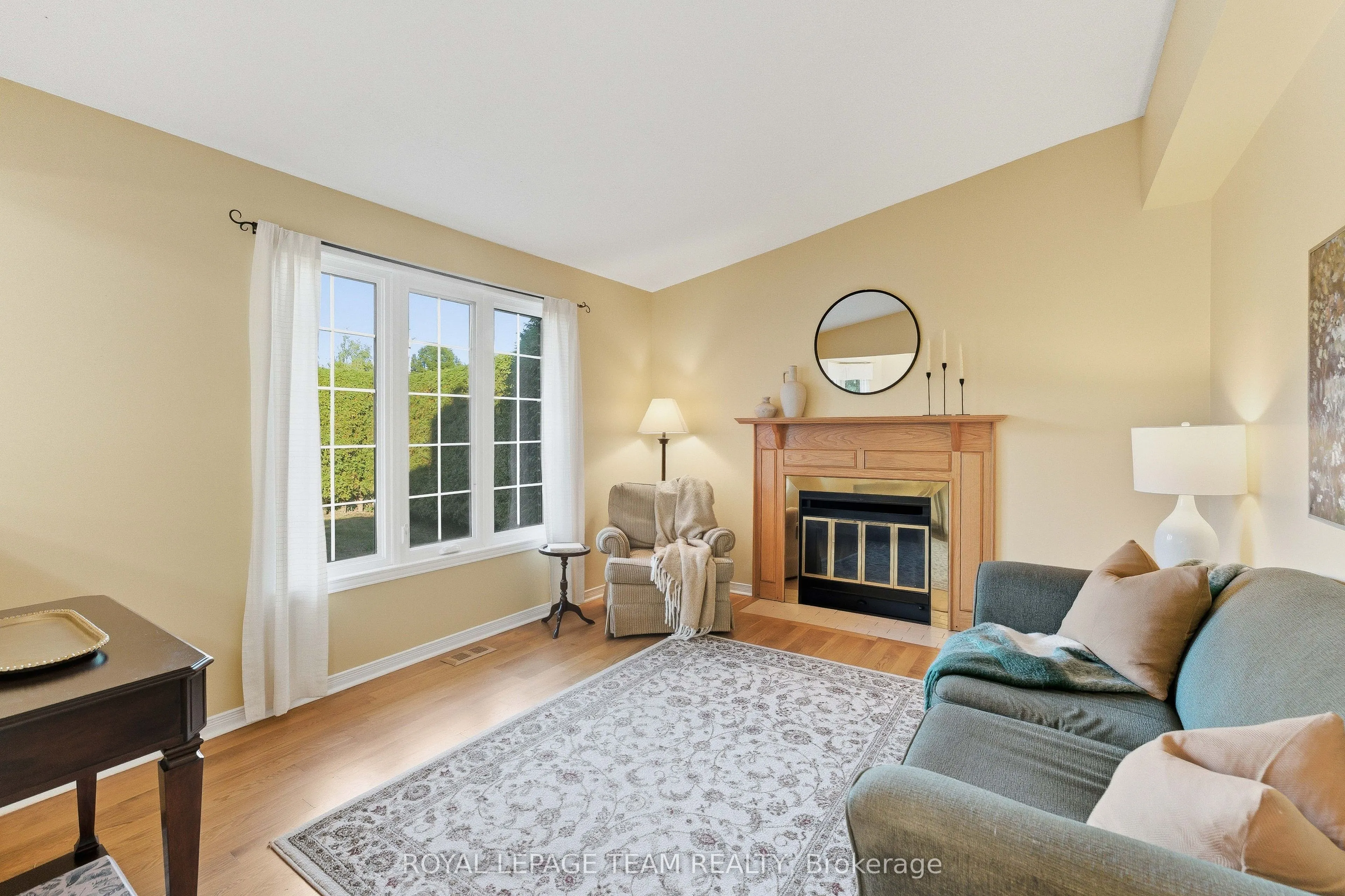 54 Pickwick Drive