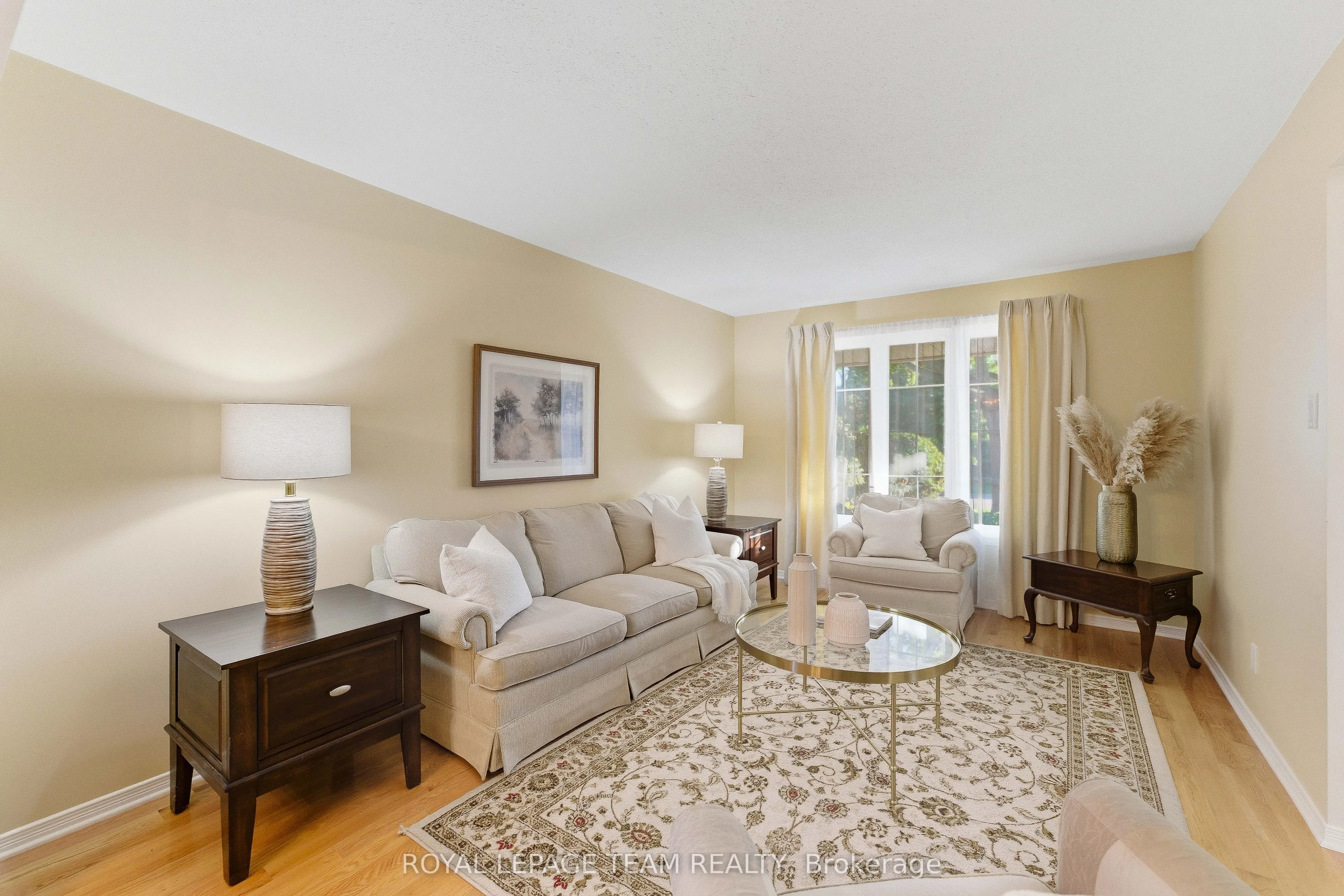 54 Pickwick Drive