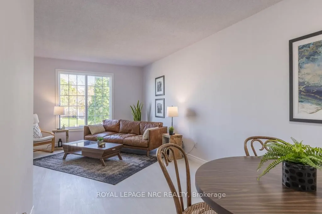 37 Woodland Drive