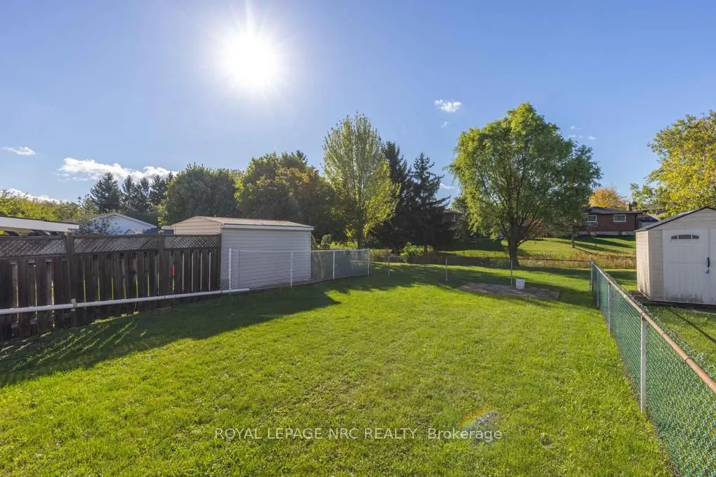 37 Woodland Drive