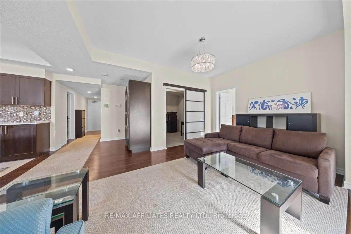 250 Glenroy Gilbert Drive, #105