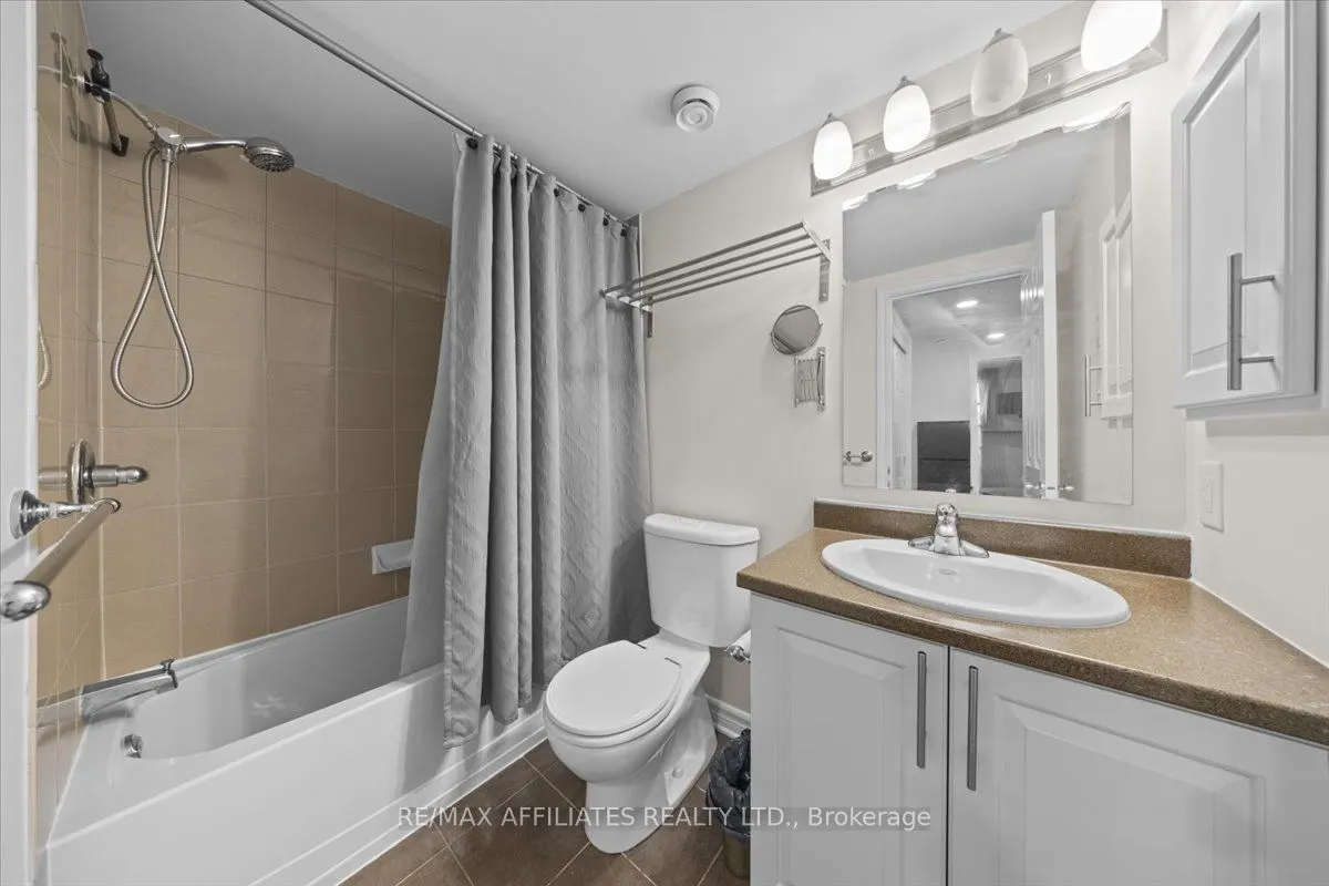 250 Glenroy Gilbert Drive, #105