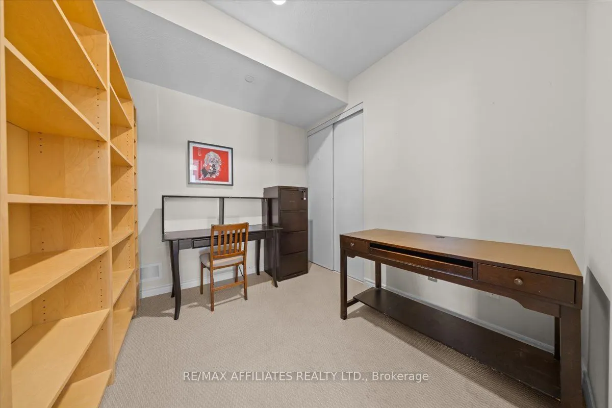 250 Glenroy Gilbert Drive, #105