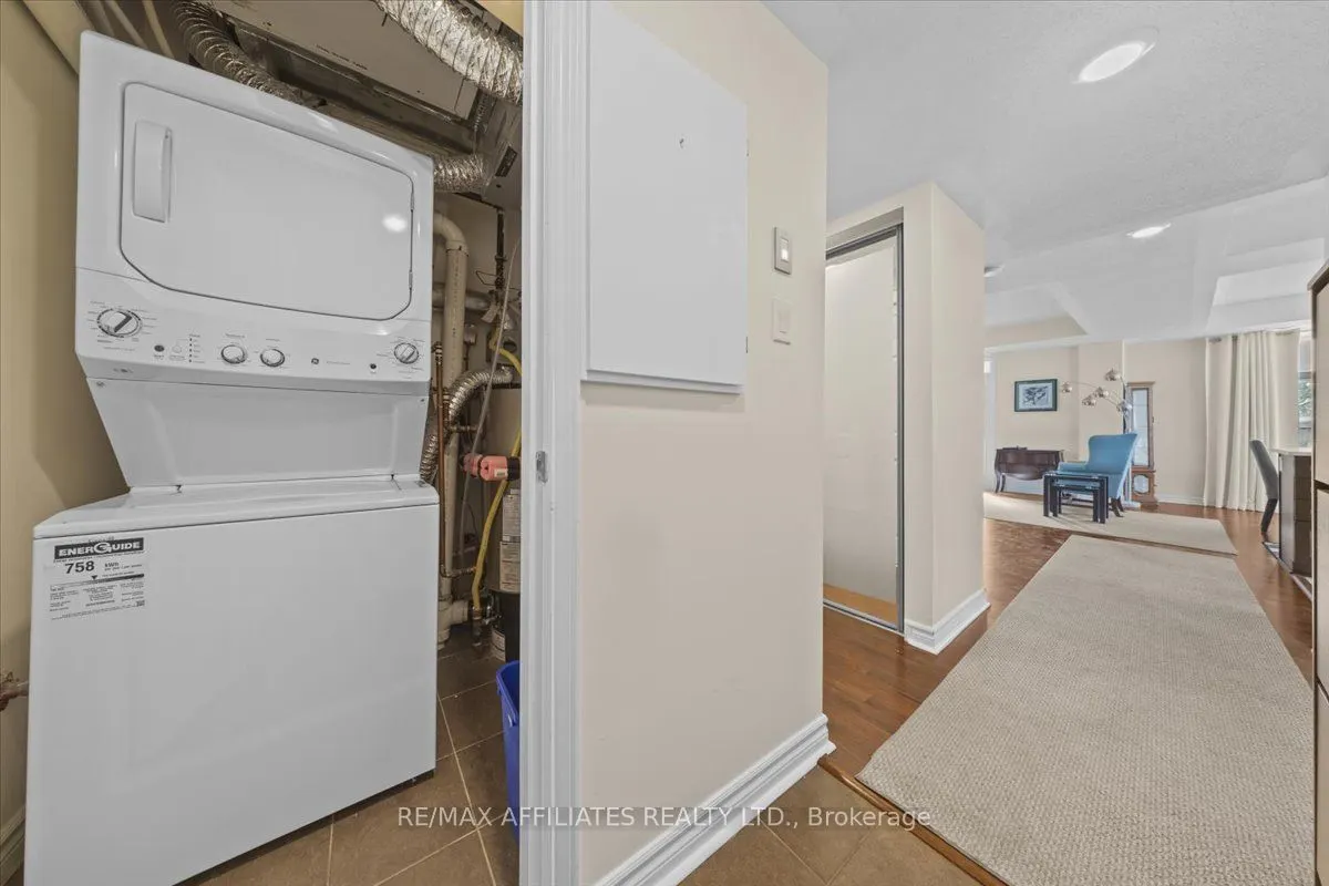 250 Glenroy Gilbert Drive, #105