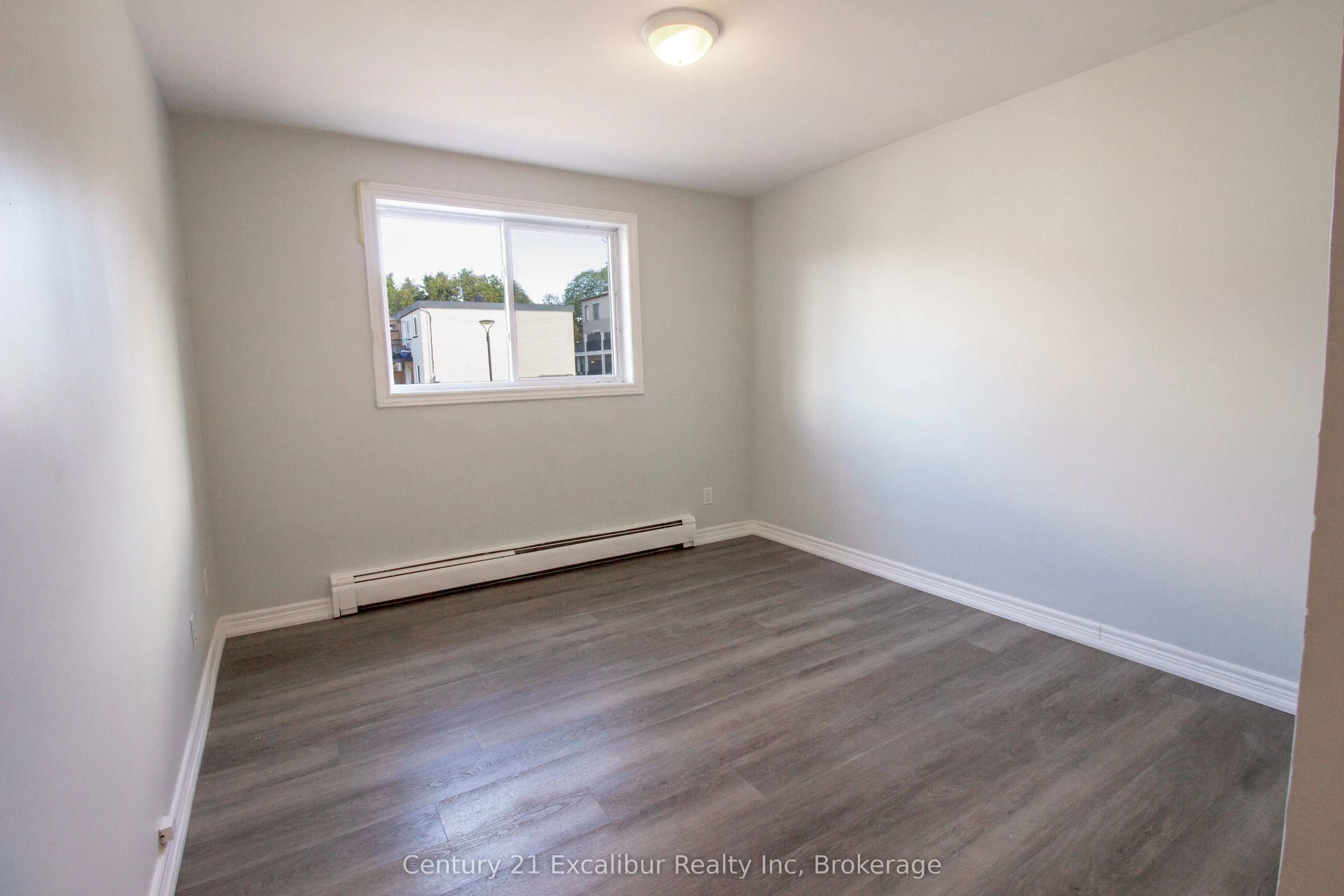 320 Queen Street E, #9