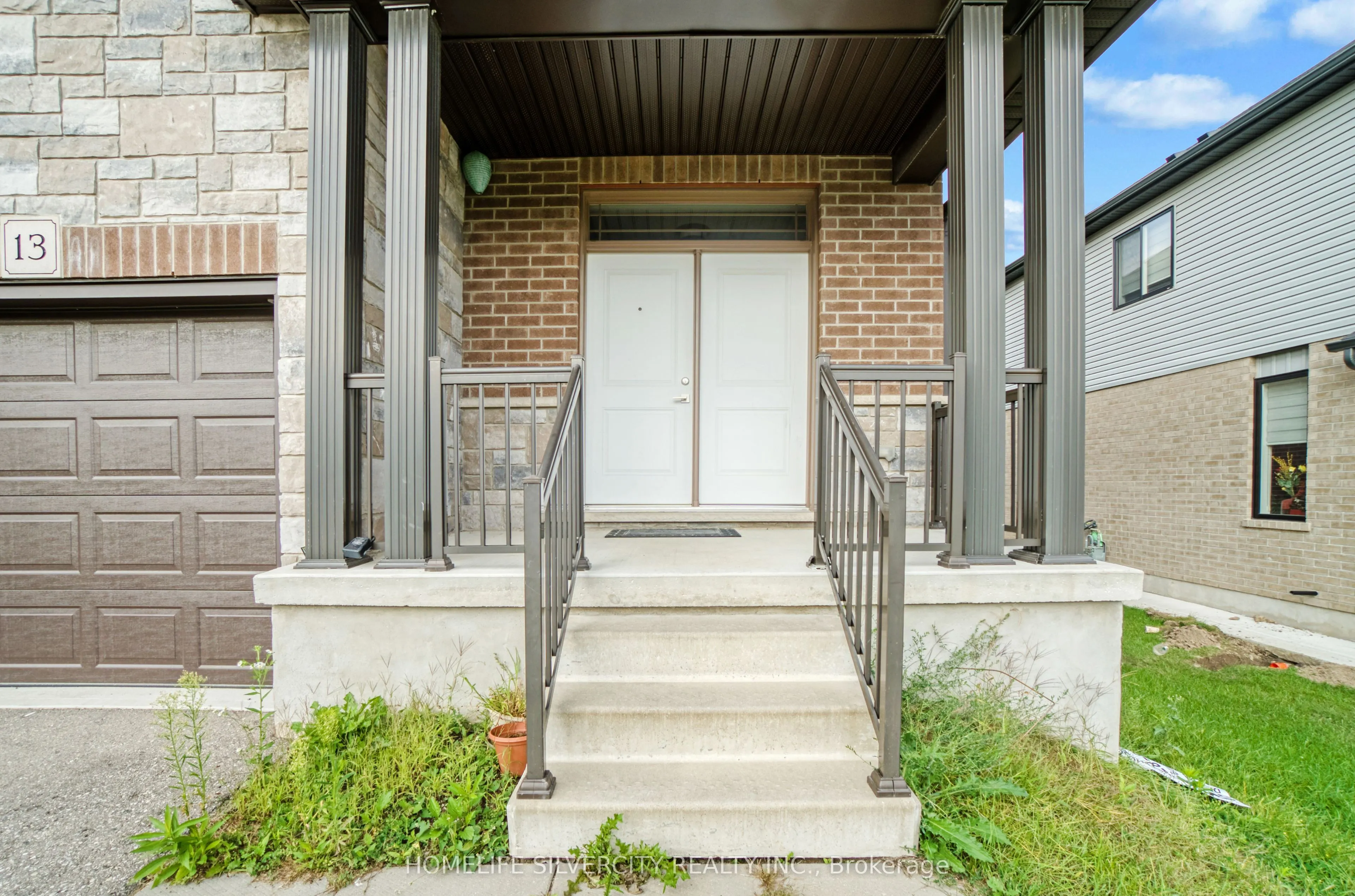13 Hartfield Street
