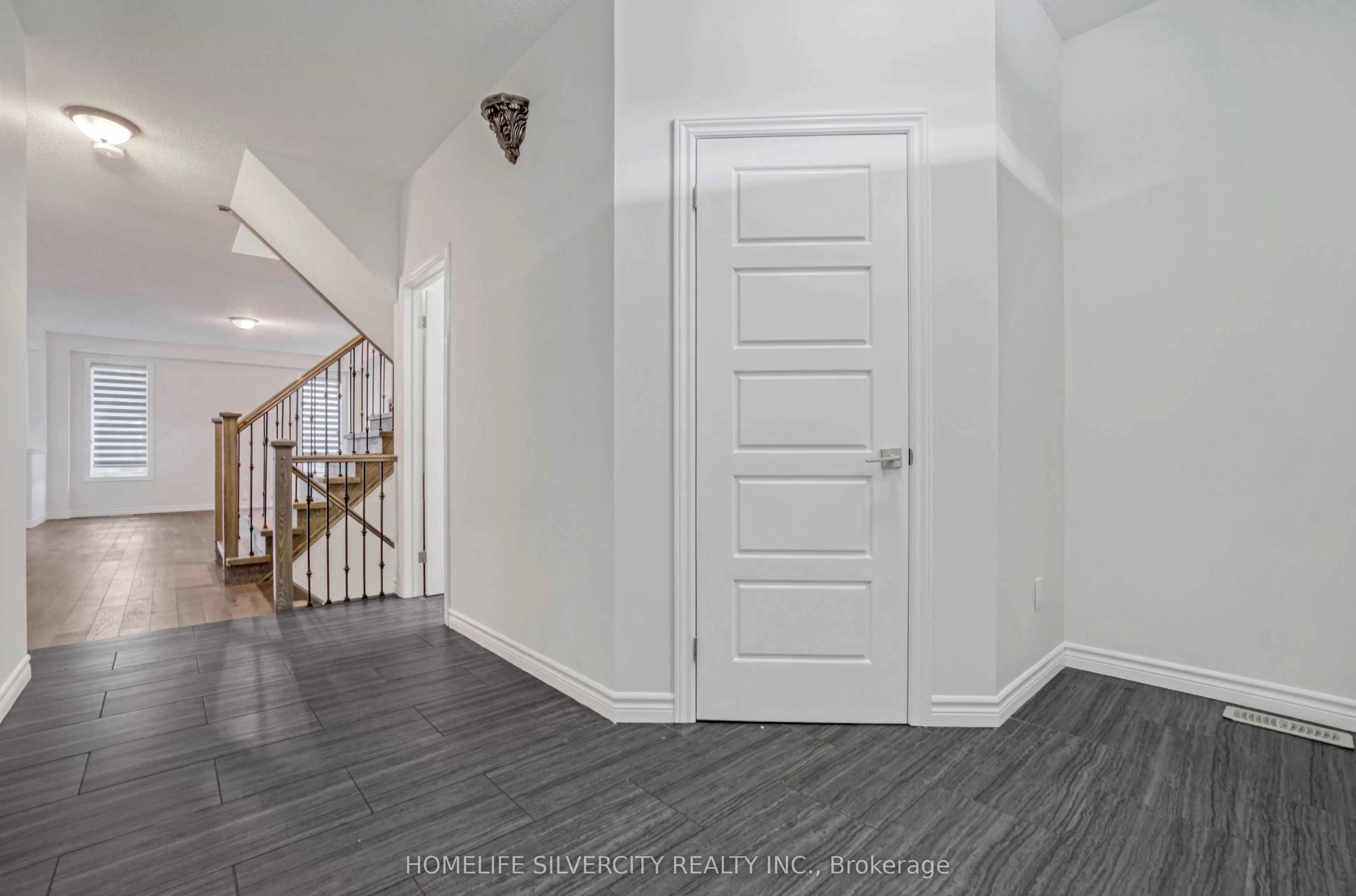 13 Hartfield Street