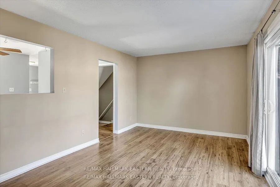 996 Sydenham Road, ##67