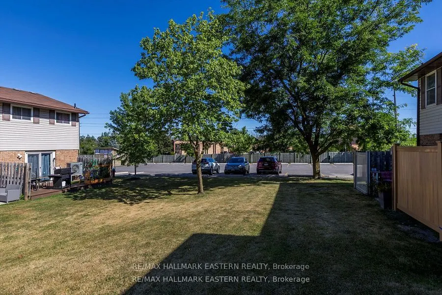 996 Sydenham Road, ##67
