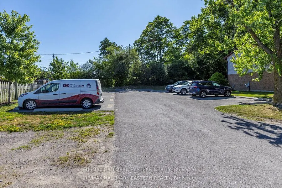 996 Sydenham Road, ##67