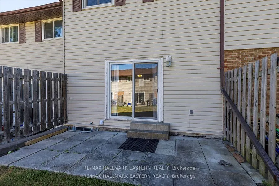 996 Sydenham Road, ##67