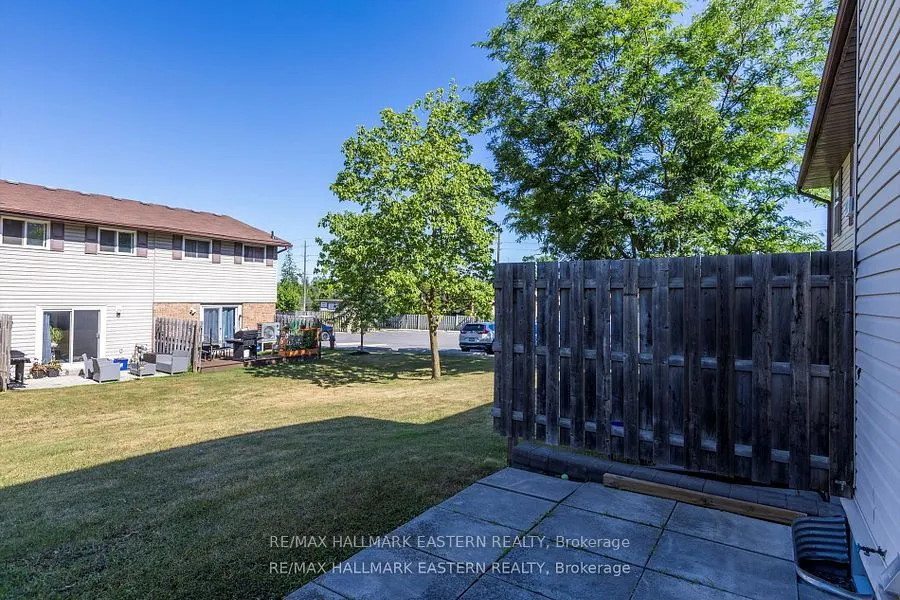 996 Sydenham Road, ##67