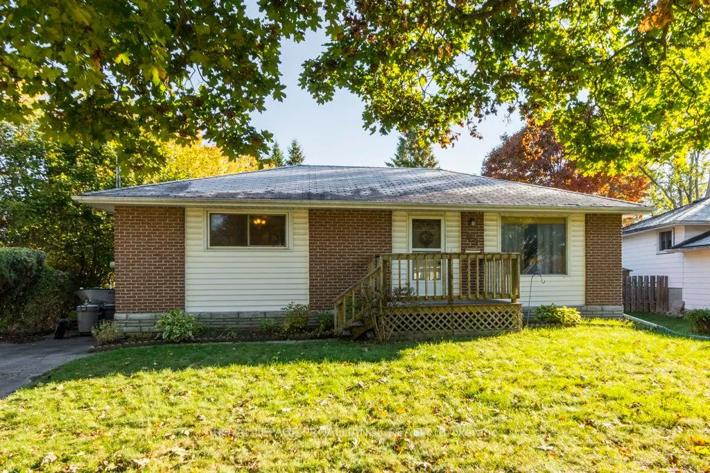 69 Thorncliffe Drive