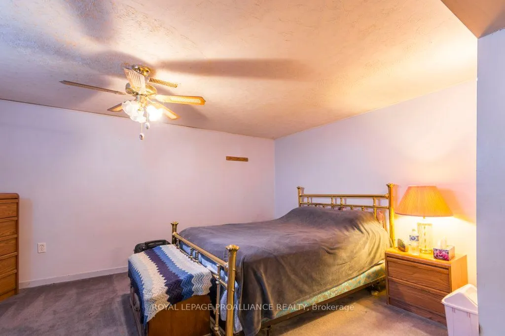 69 Thorncliffe Drive
