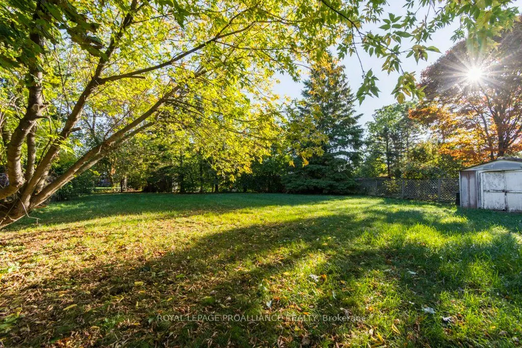 69 Thorncliffe Drive