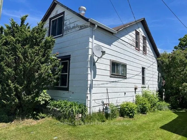 213 Cook Street